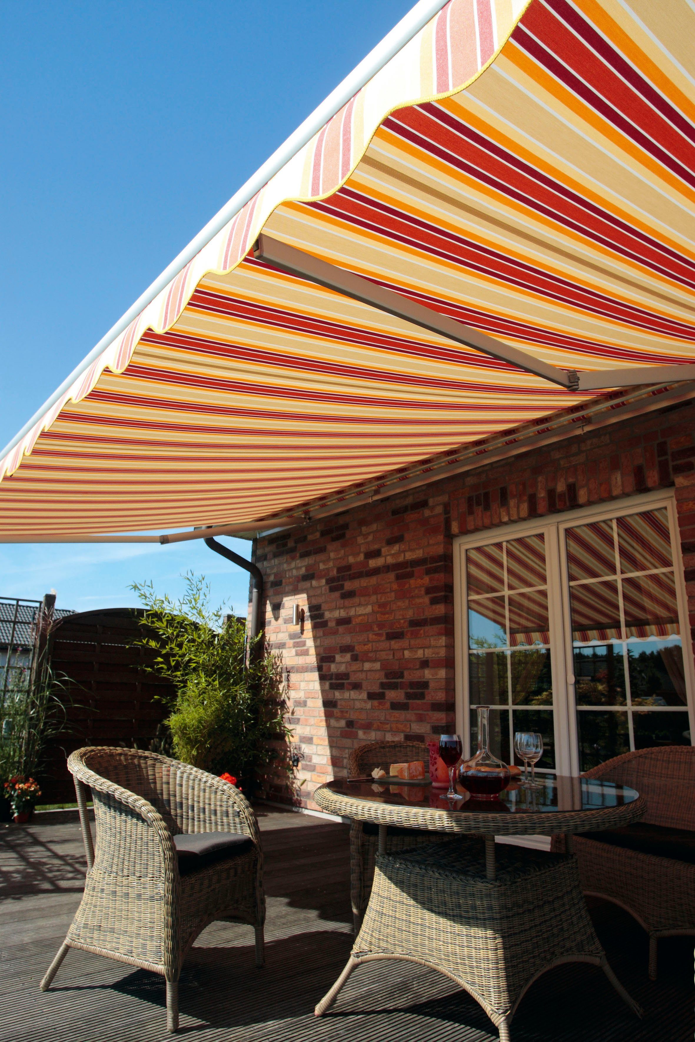 Spettmann Halbkassettenmarkise SKY FIX 300 cm Breite, 250 cm Ausfall, Volant gewellt