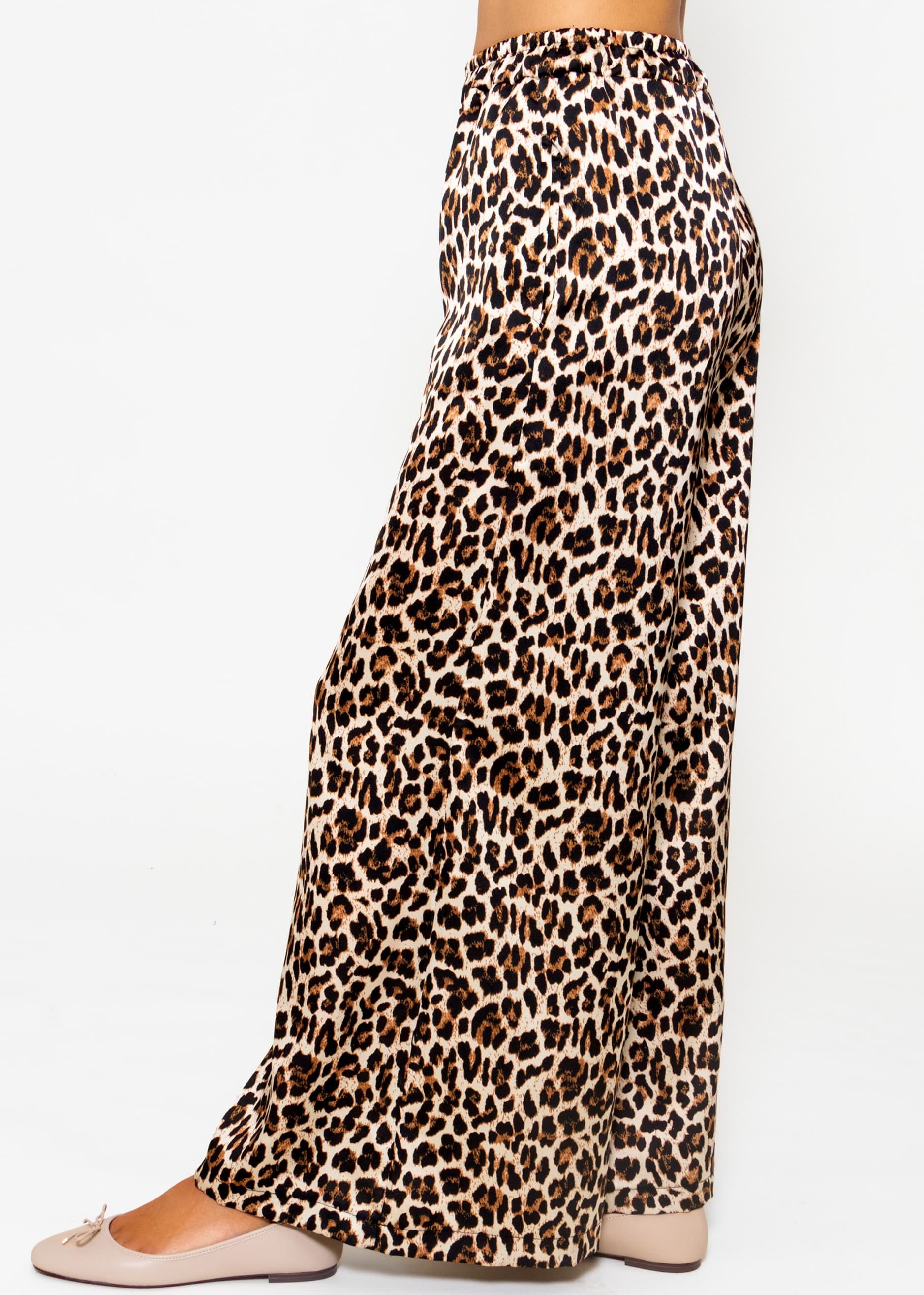 SASSYCLASSY Stoffhose Satin Leo-Print Hose ige weite Hose mit elatischem Bund und seitlichen Eingriffstaschen