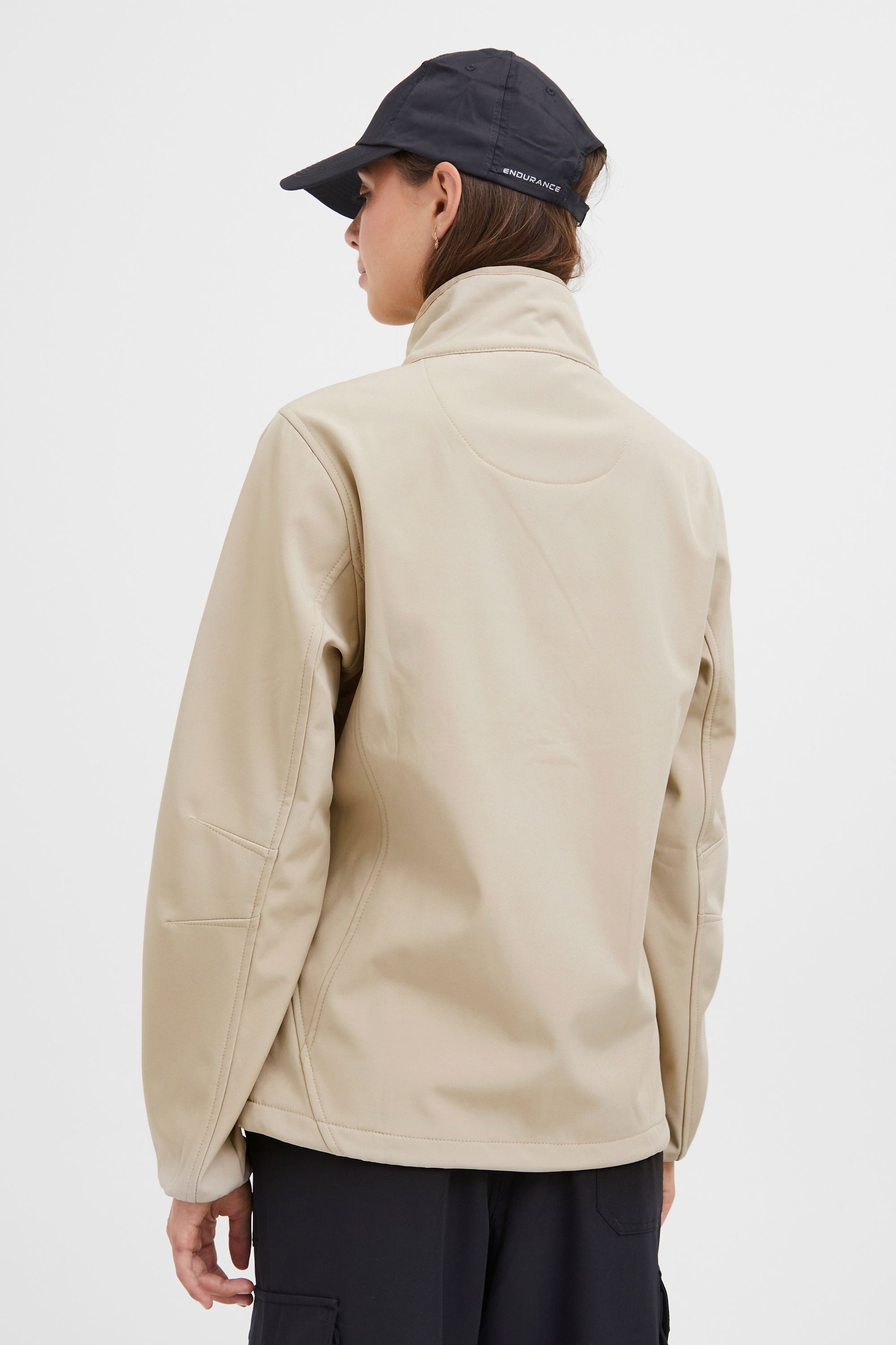 North Bend Softshelljacke NBCorrina W W-PRO 8.000 mit wasserdichter Beschichtung