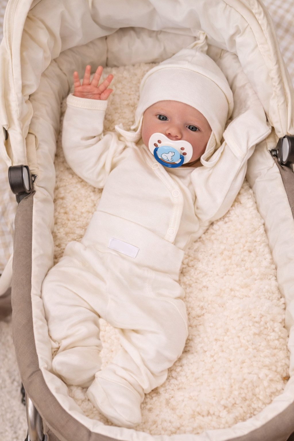 La Bortini Body & Hose Baby Anzug 3Tlg Wickelbody Hose Mütze Body aus reiner Baumwolle, 44 50 56 62 68 74 80