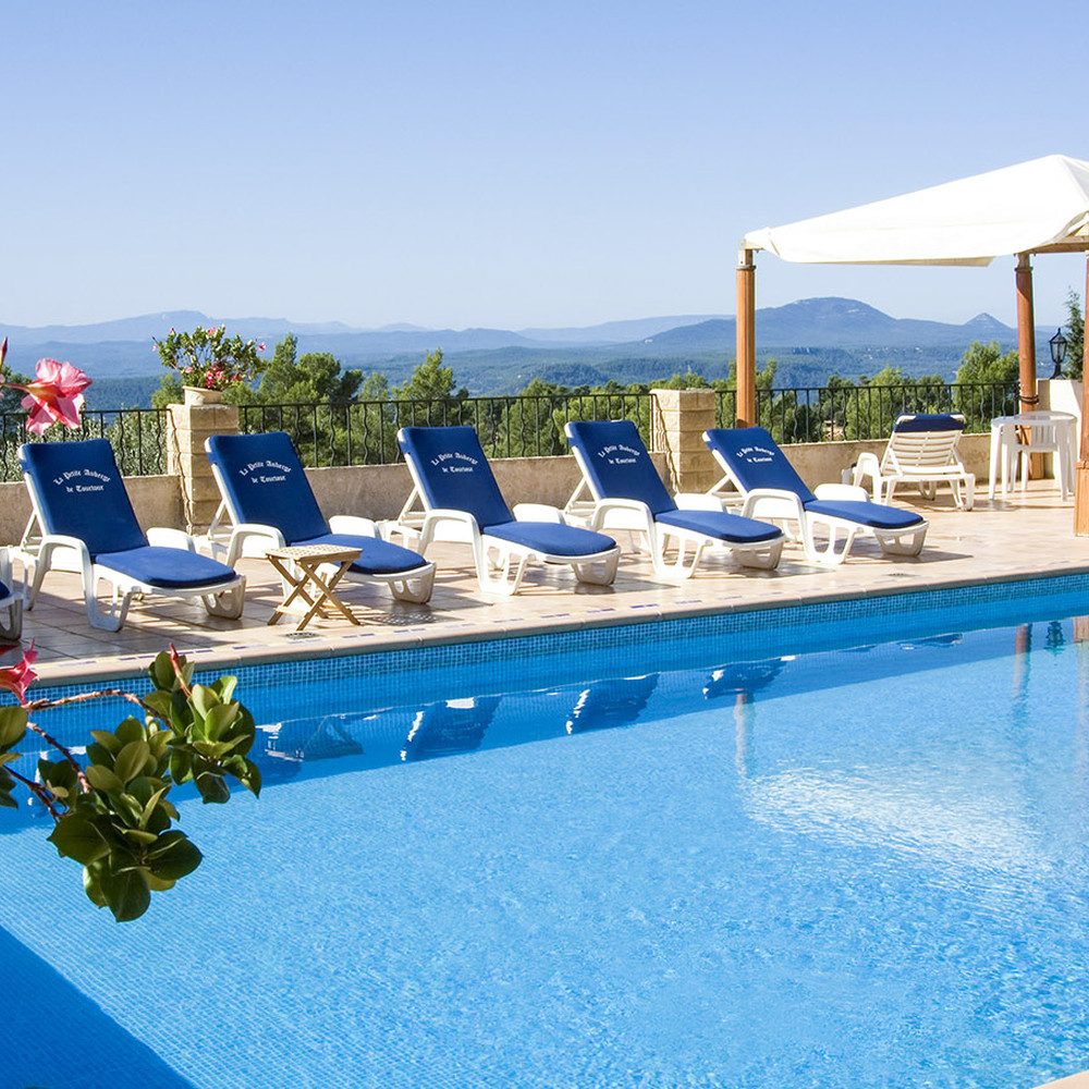 mydays Erlebnisgutschein Relax-Urlaub in der Provence für 2 (4 Tage), Zauberhaftes Tourtour (Provence) erleben