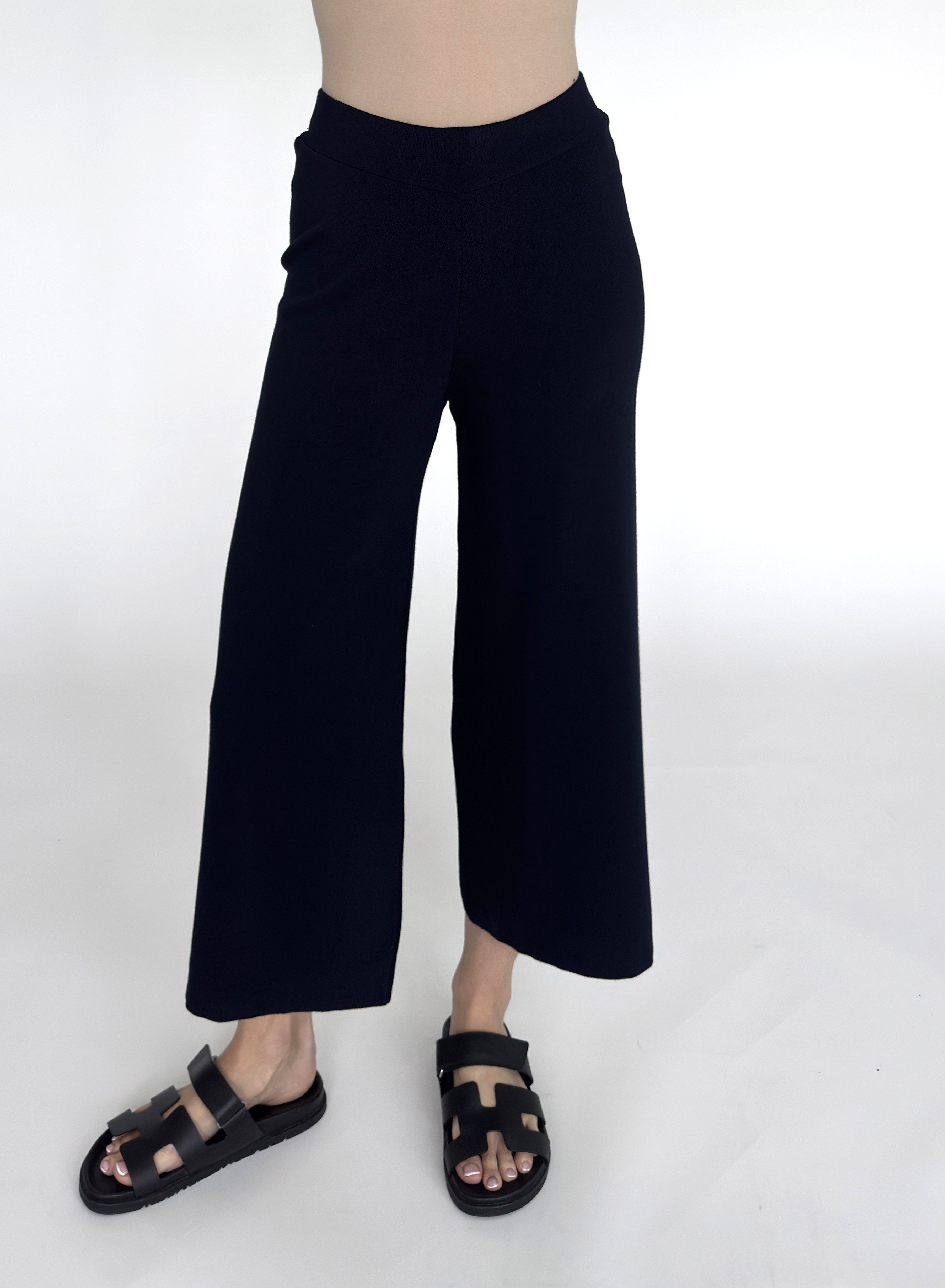 Zuckerwatte Strickhose mit weitem Bein, aus feinem Viskose Stretch günstig online kaufen