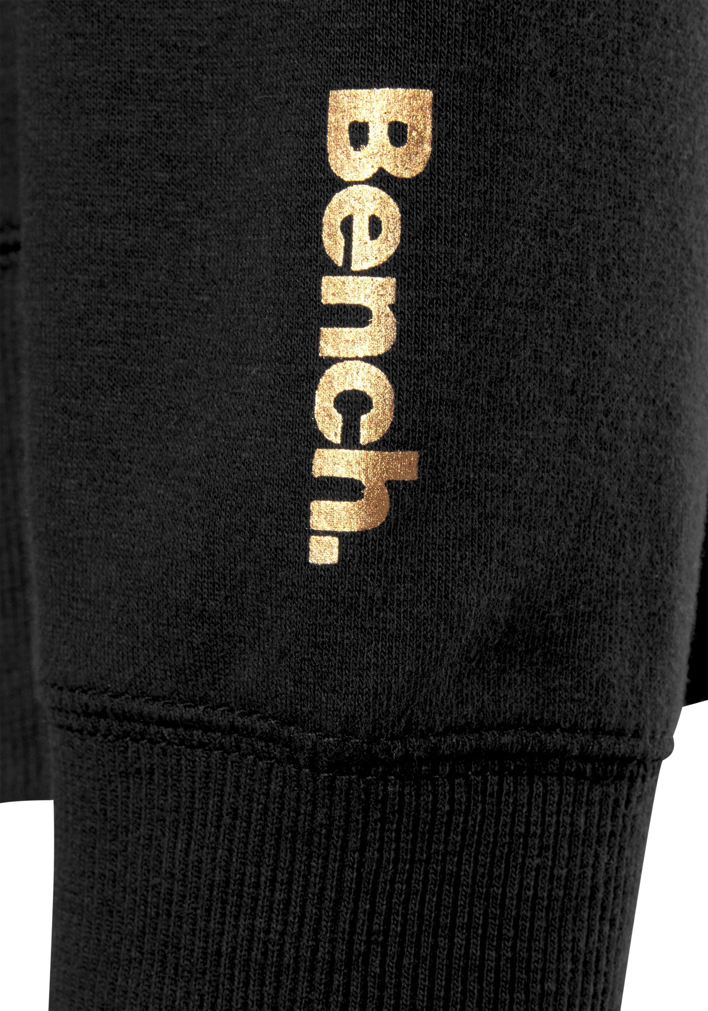Bench. Loungewear Sweatjacke mit Taschen und Zipper, Loungeanzug
