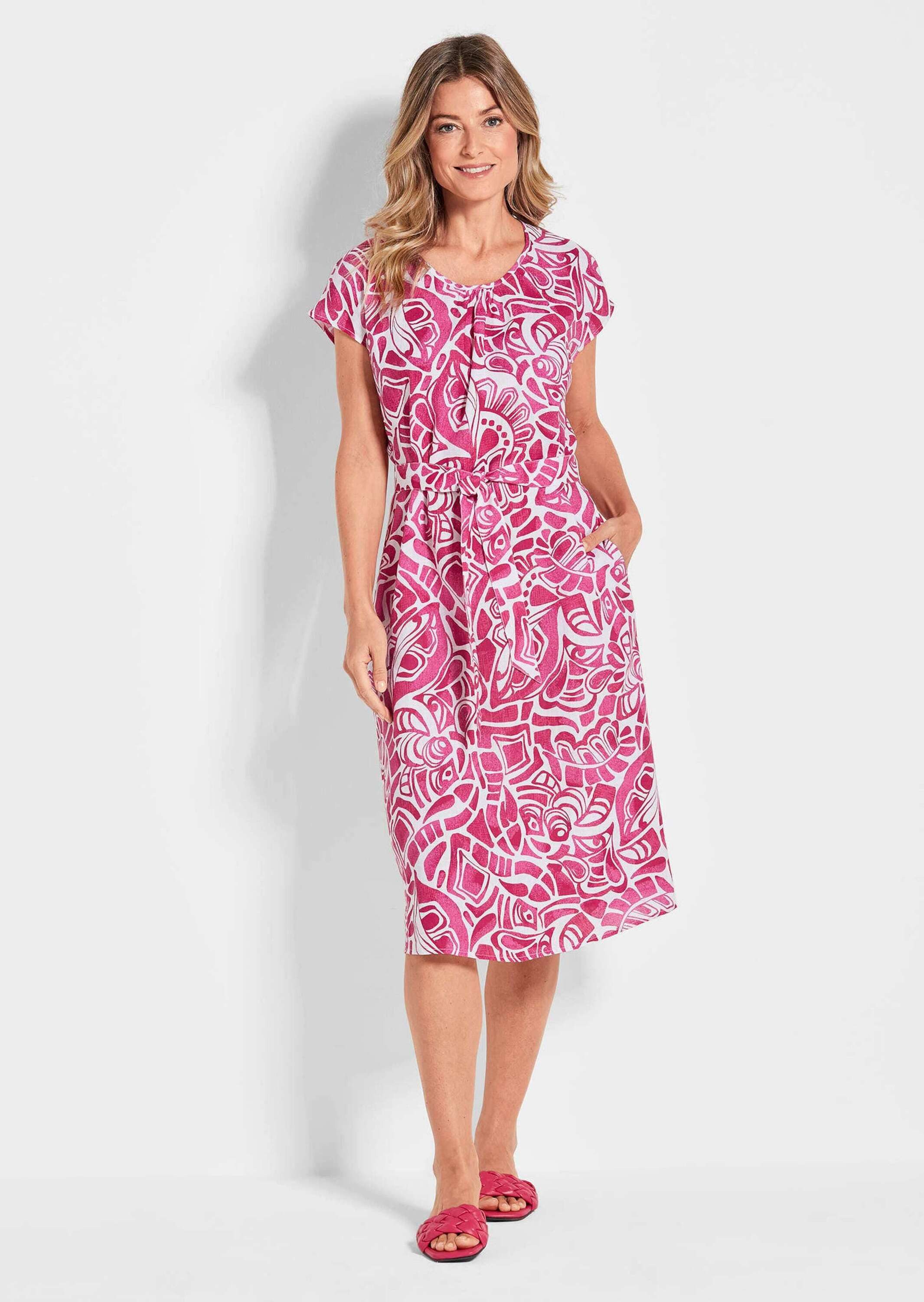 GOLDNER Sommerkleid Leinenkleid Ethno, Halbarm Printkleid aus Leinen, gemustert, figurbetont, Halbarm, tailliert