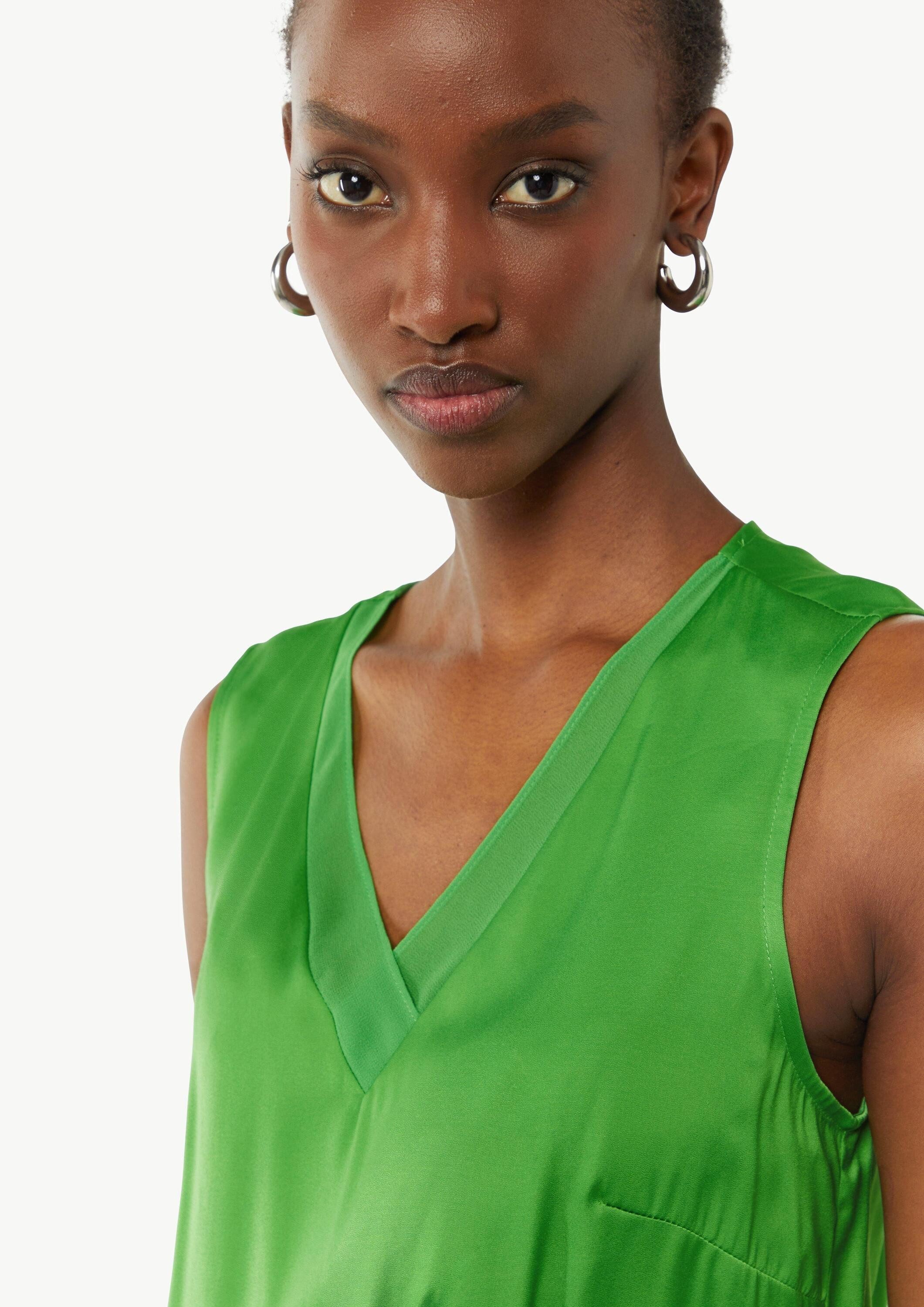 comma Blusentop Bluse Satin-Top mit Chiffon-Ausschnitt