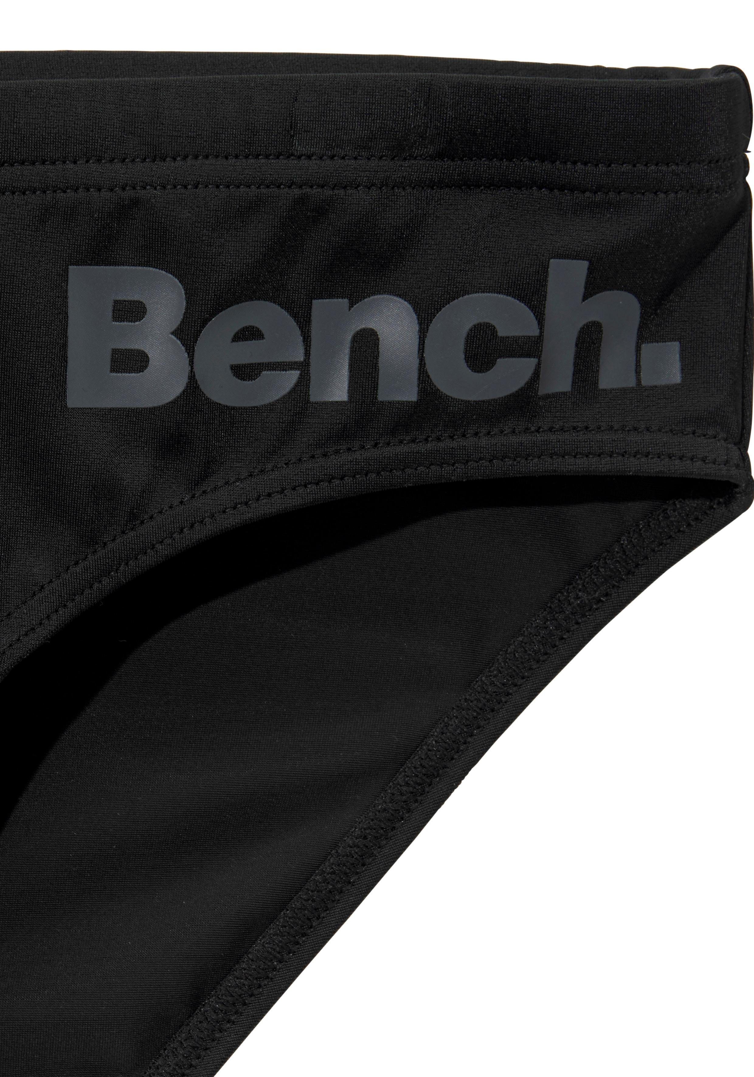 Bench. Badeslip klassischer Stil, mit Innenkordel