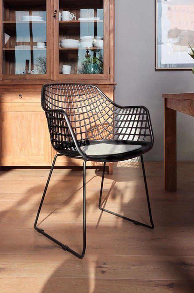 Stuhl mit italienischer daslagerhaus Sera living Armlehne Designchair schwar
