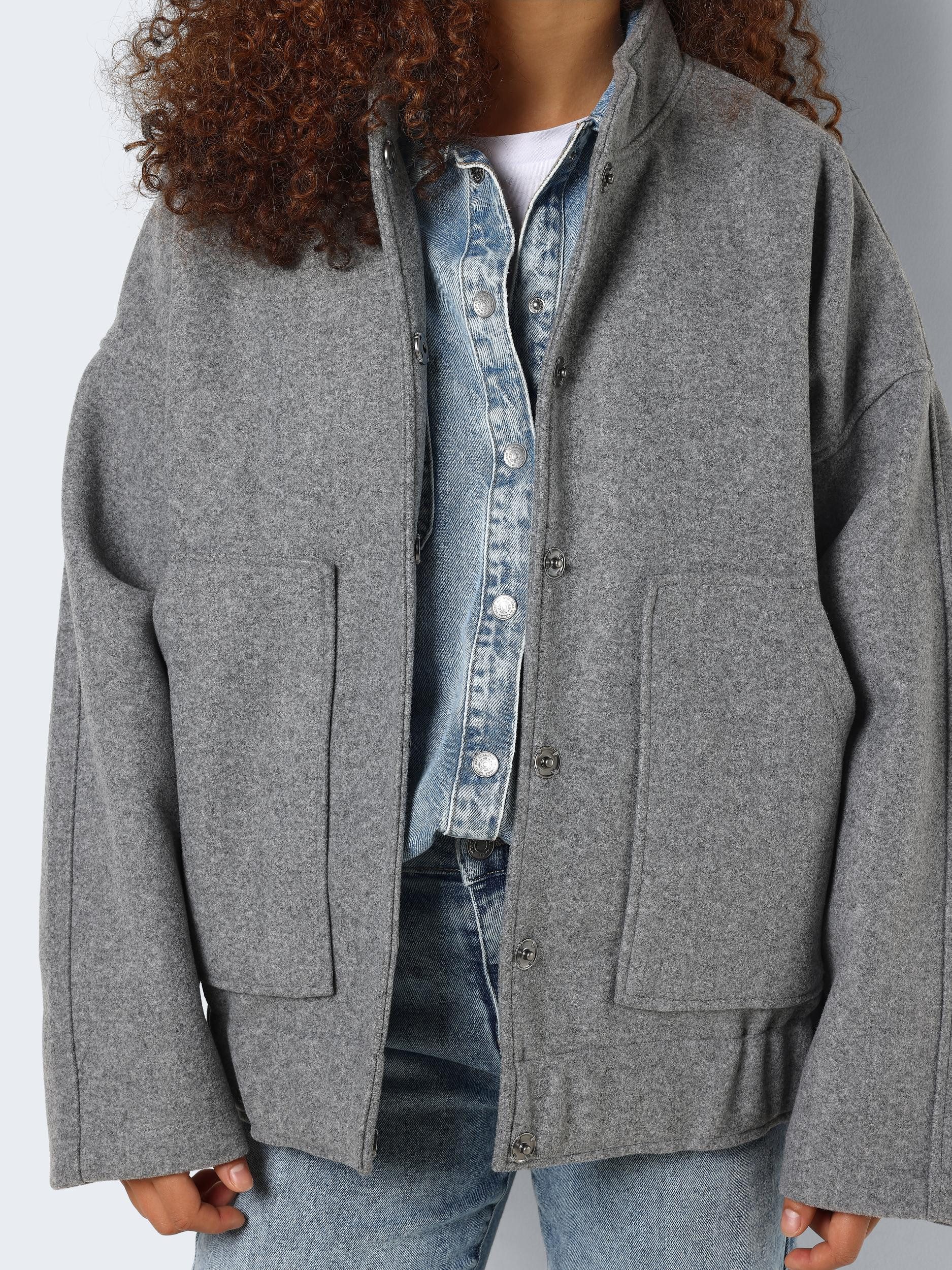 Noisy may Blusenjacke NMHALSTON L/S BOMBER JACKET WVN NOOS