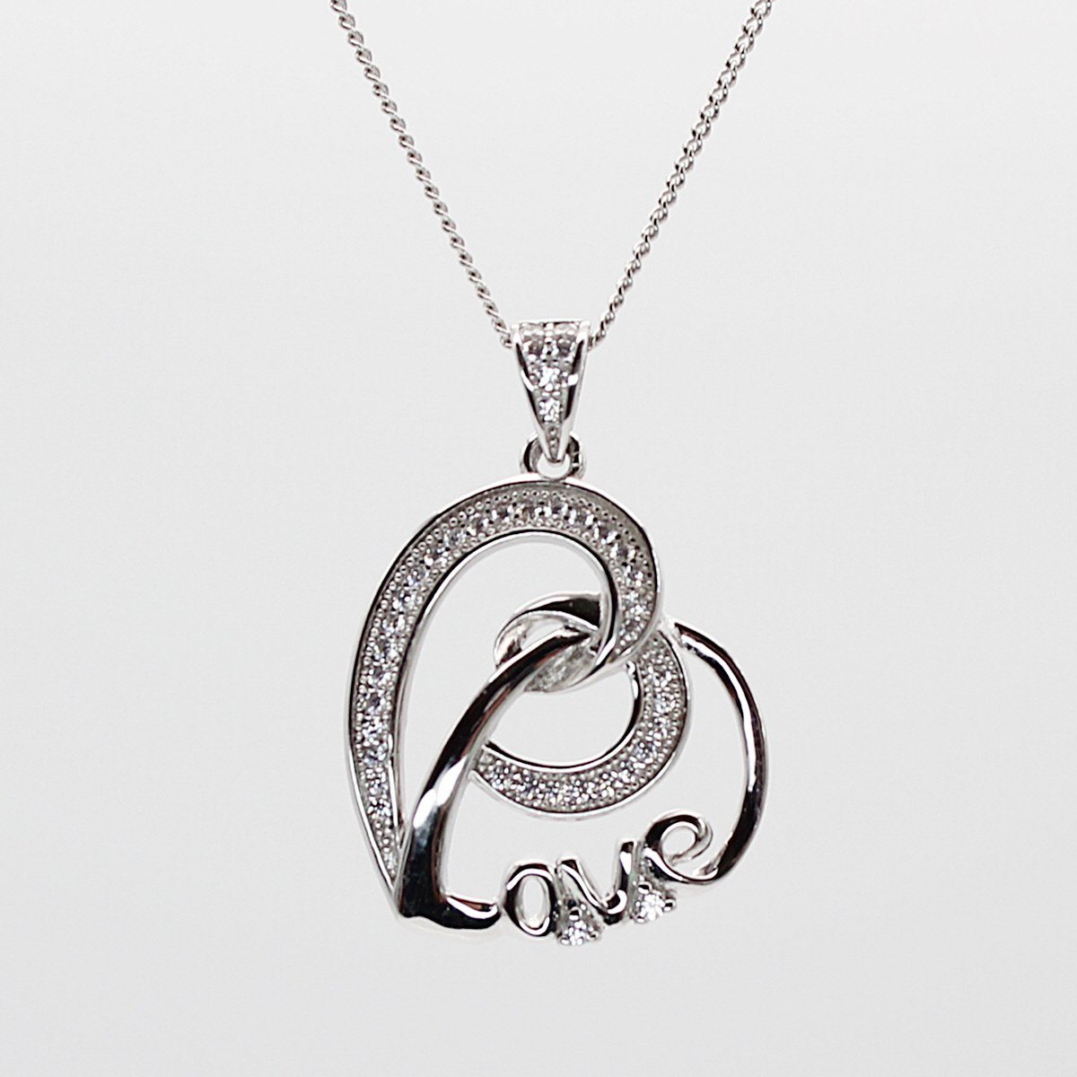 ELLAWIL Silberkette Kette mit Herz Anhänger Zirkonia Halskette mit LOVE Inschrift Mädchen (Kettenlänge 40 cm, Sterling Silber 925), inklusive Geschenkschachtel