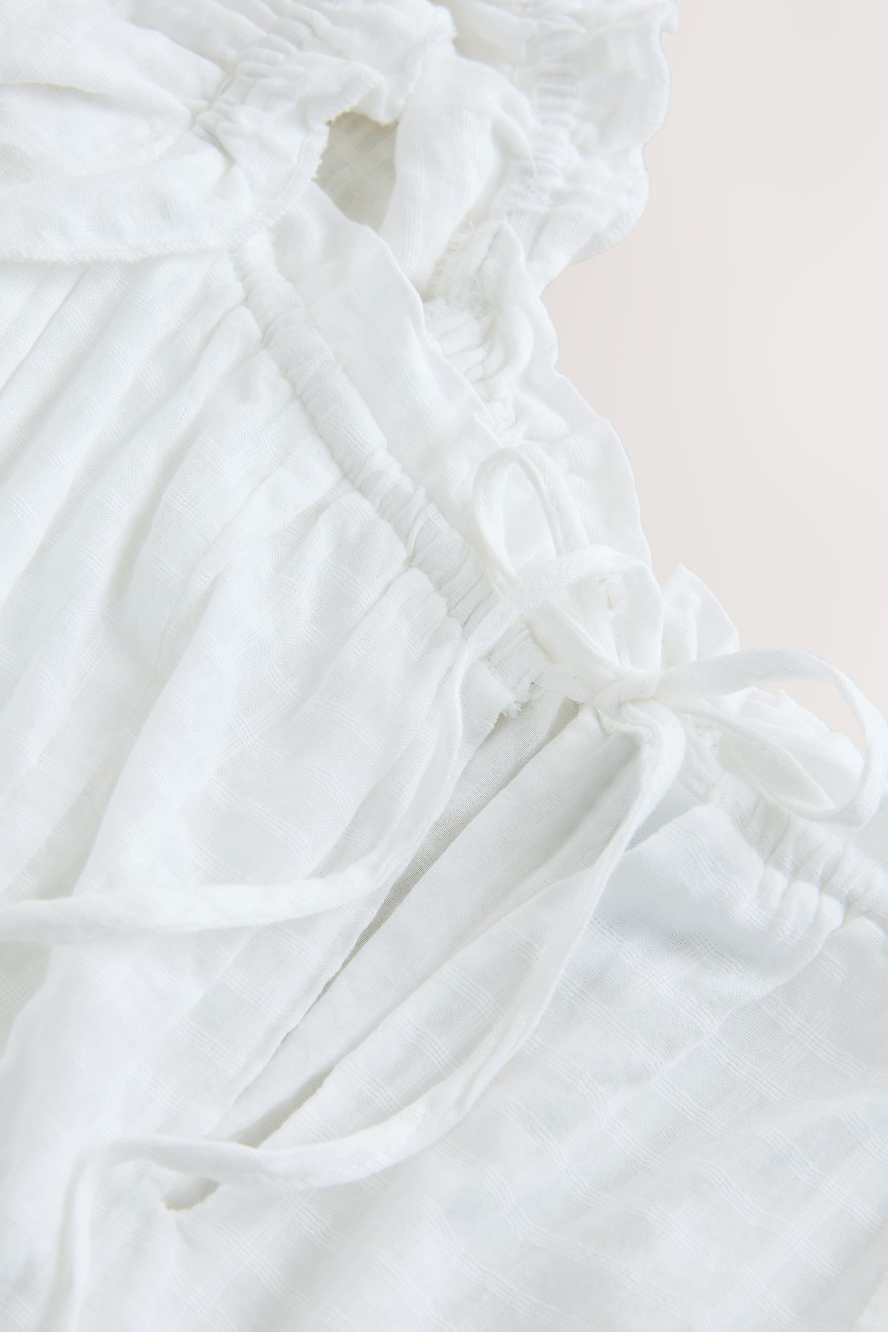 Next Strandkleid Kleid mit eckigem Ausschnitt und Flatterärmeln (1-tlg)