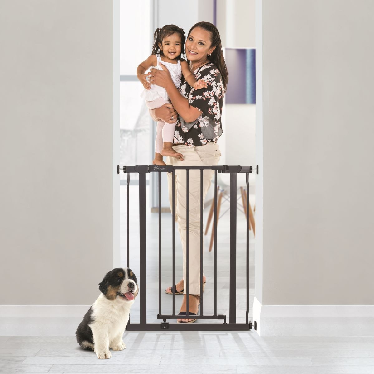 Dreambaby Treppenschutzgitter Treppenschutzgitter, Türschutzgitter Ava Slimline 68 cm, auch als Türschutzgitter verwendbar, BxH: 61-68x76 cm, weiß