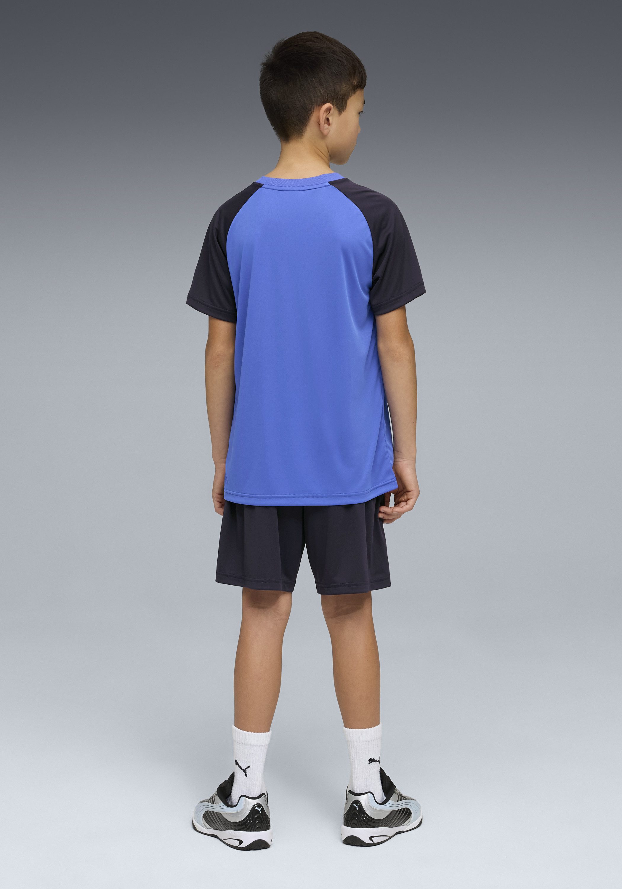 PUMA Trainingsanzug ESS NO.1 LOGO POLY TEE AND SHORTS SET B (2-tlg), zweiteiliges Set, mit DryCELL Technologie, atmungsaktiv
