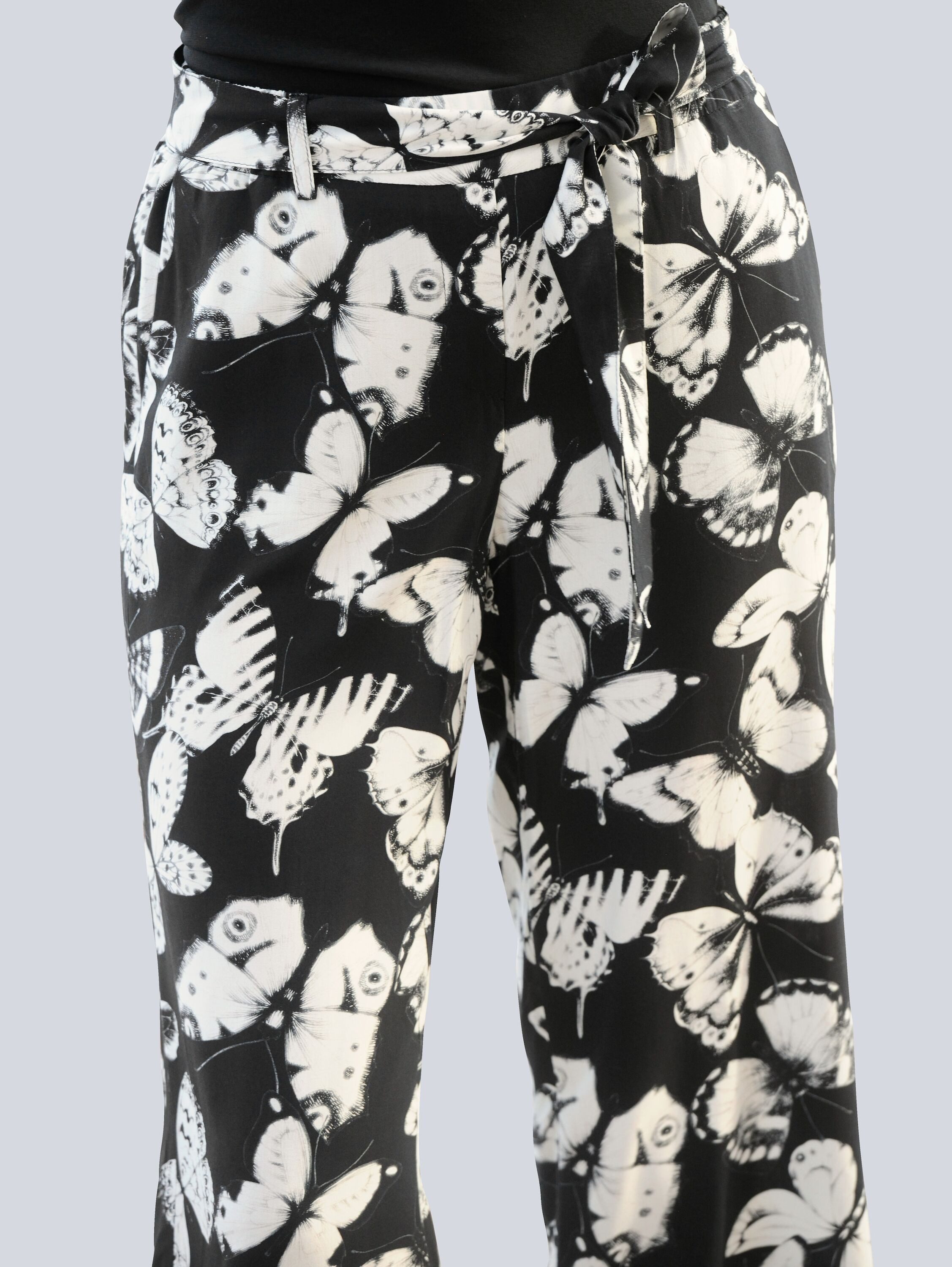Alba Moda Stoffhose Hose mit exklusivem Alba Moda Druck
