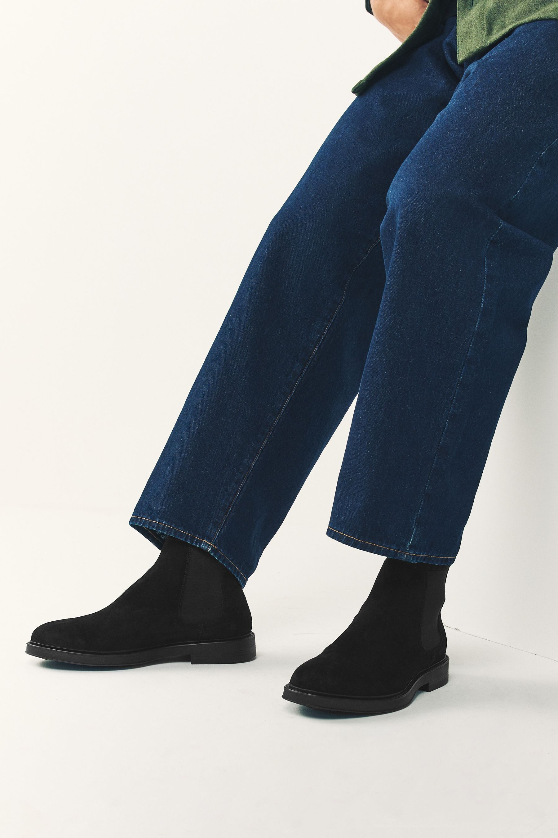 Next Stiefelette aus Veloursleder Chelseaboots (1-tlg)