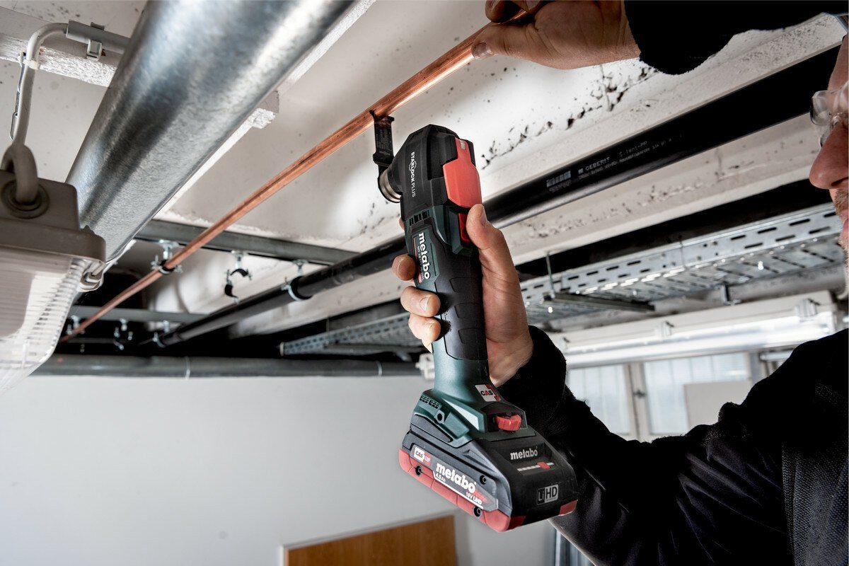 metabo Akku-Multischleifer MT 18 LTX BL QSL, 20000 U/min, Multitool 2 x 4 Ah LiHD in MetaBox