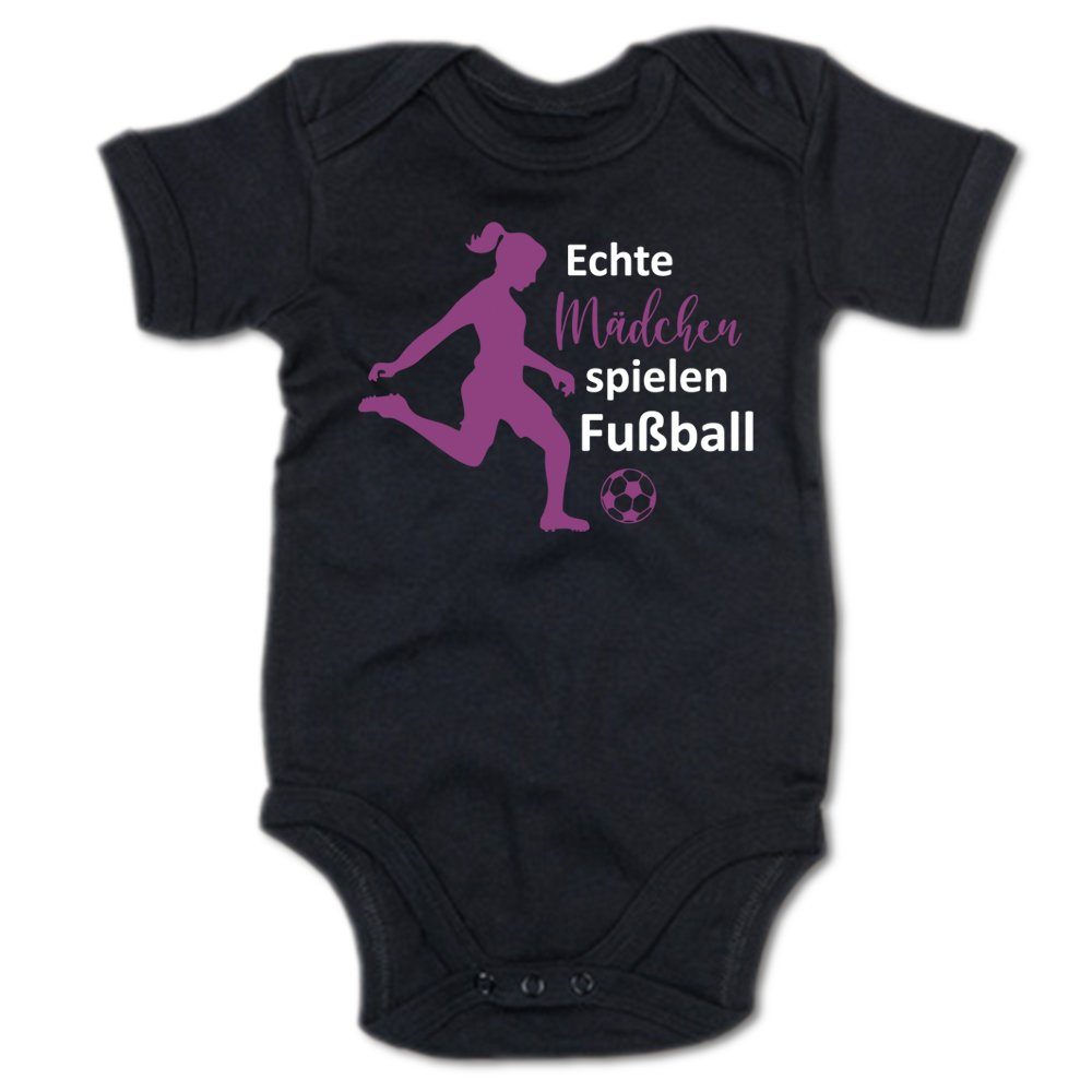 G-graphics Kurzarmbody Baby Body - Echte Mädchen spielen Fußball mit Spruch / Sprüche • Babykleidung • Geschenk zur Geburt / Taufe / Babyshower / Babyparty • Strampler