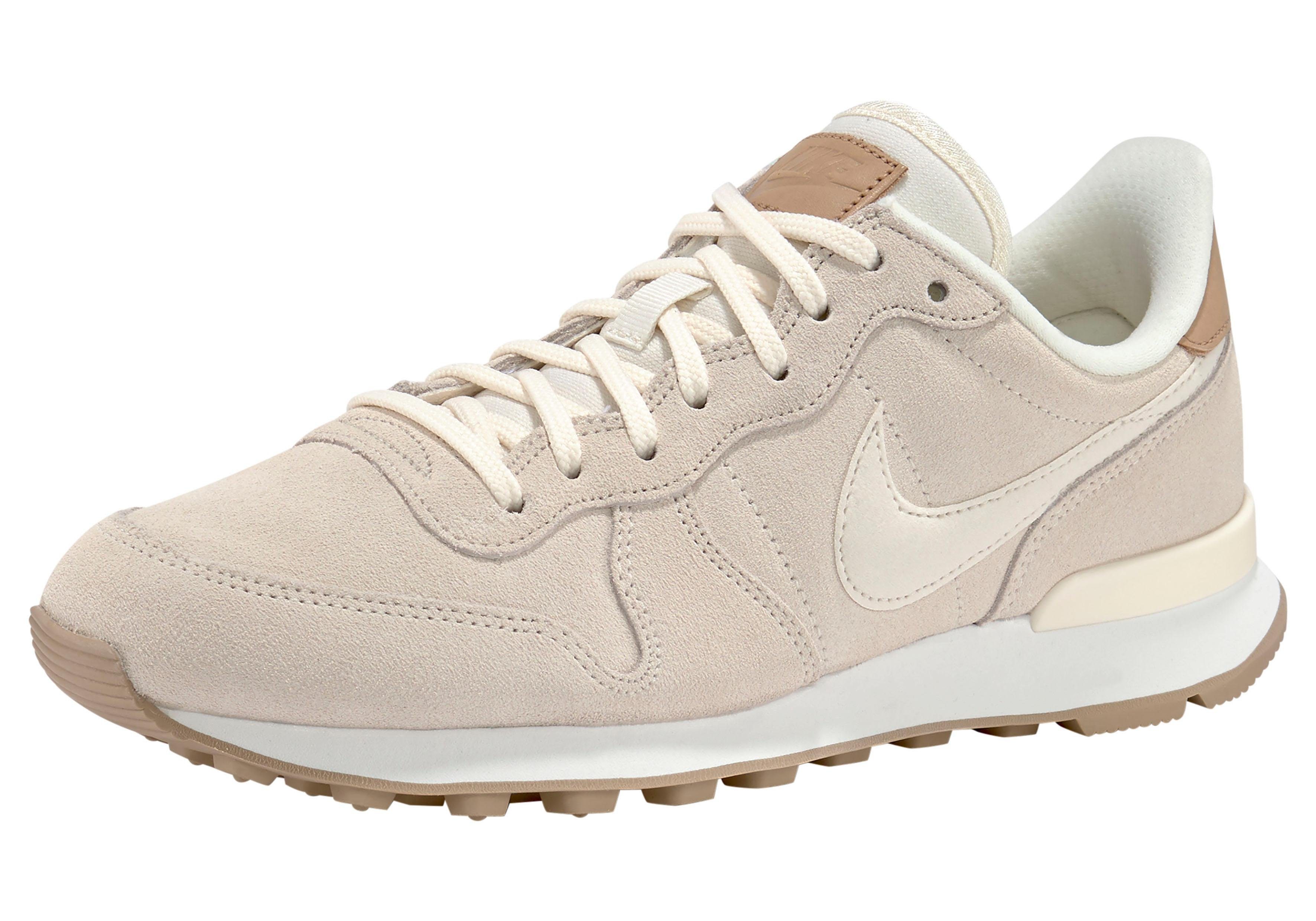 nike internationalist hoch