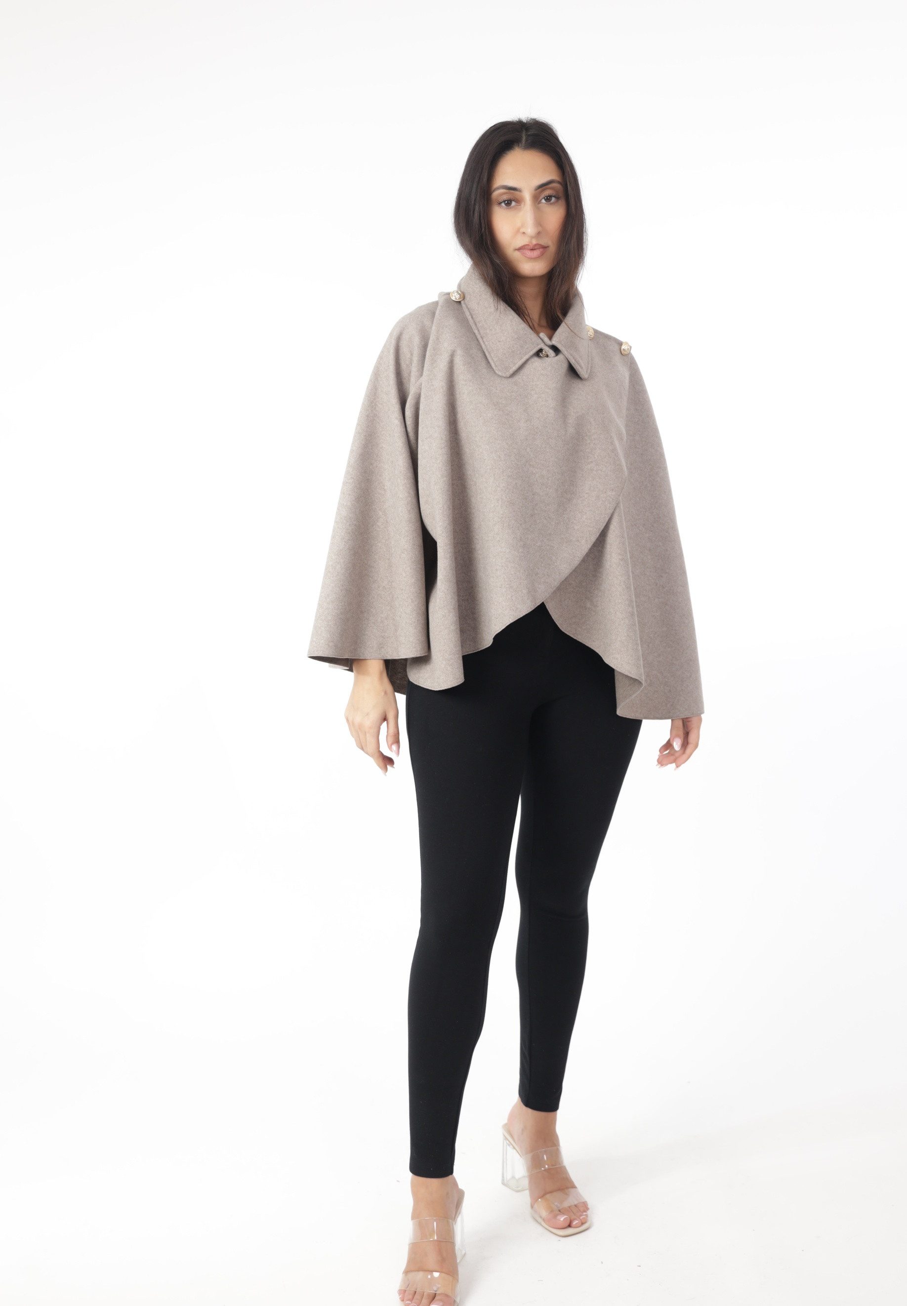 Elara Poncho Jacke