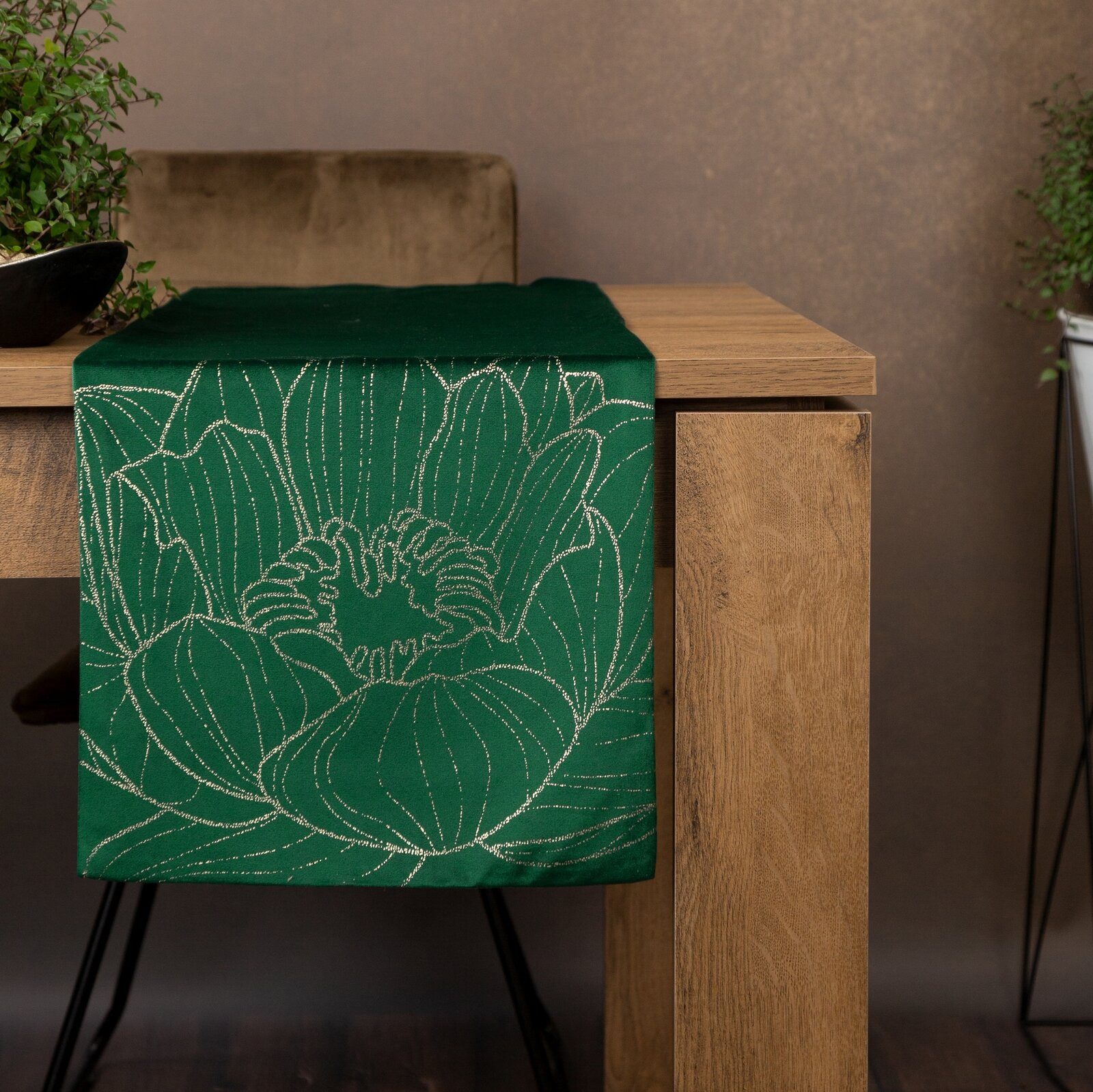 Eurofirany Tischdecke BLINK, Tischläufer, Samt, Velvet, günstig online kaufen