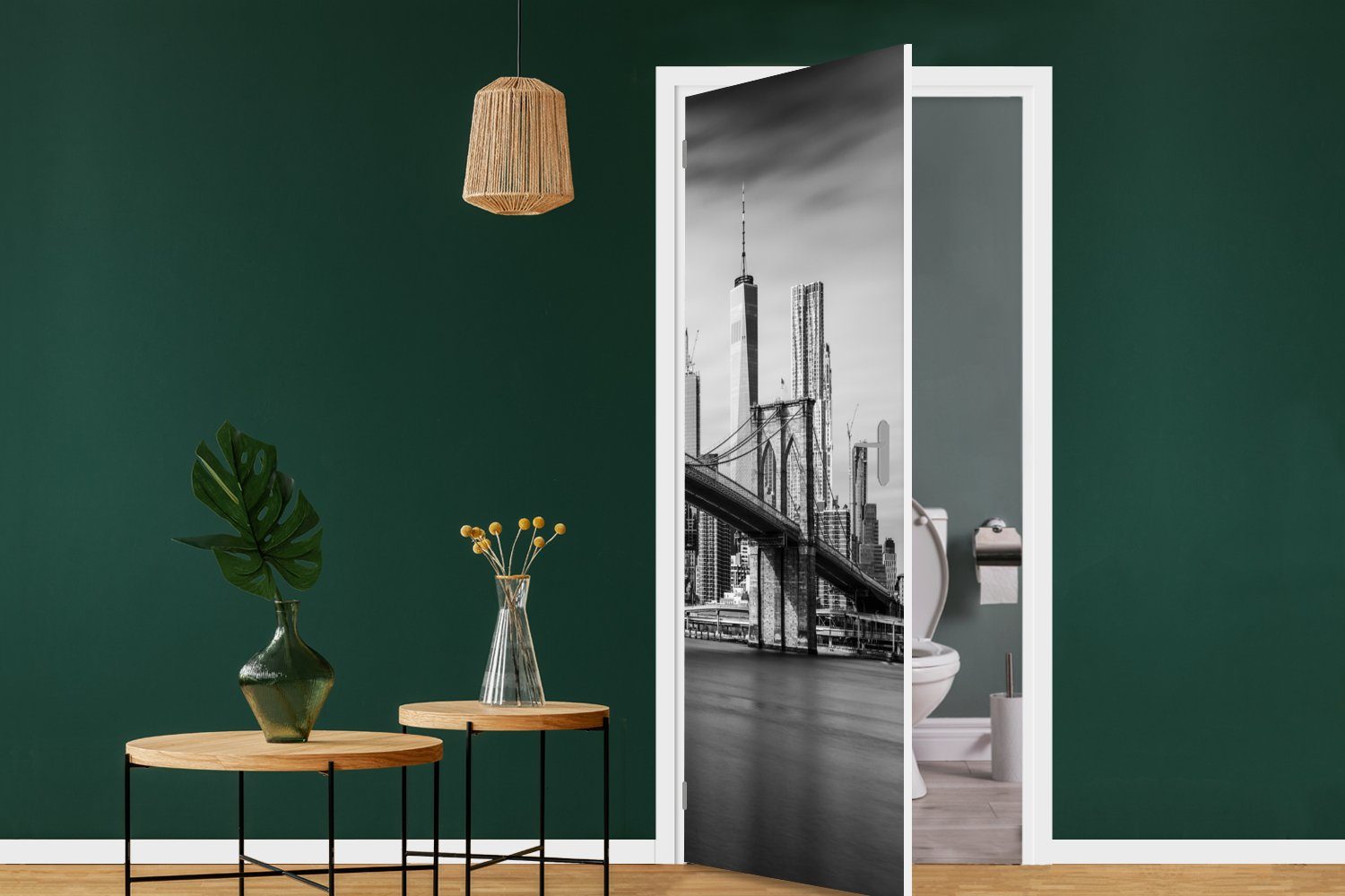 cm Türtapete Brooklyn Fototapete - Matt, Architektur (1 MuchoWow Bridge Tür, bedruckt, weiß, - für 75x205 Türaufkleber, Schwarz Wasser - und New St), - York