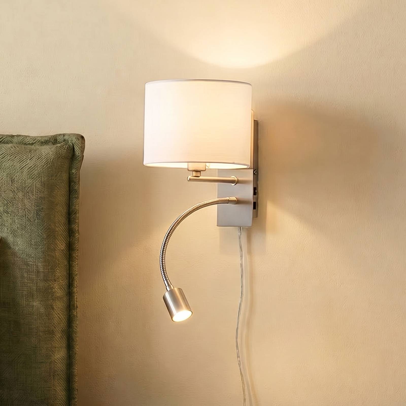 Lindby Wandleuchte Florens, Alu warmweiß IP20, 1 x 40 W E14 (exkl) + 1 x 4 W LED (inkl), warmweiß
