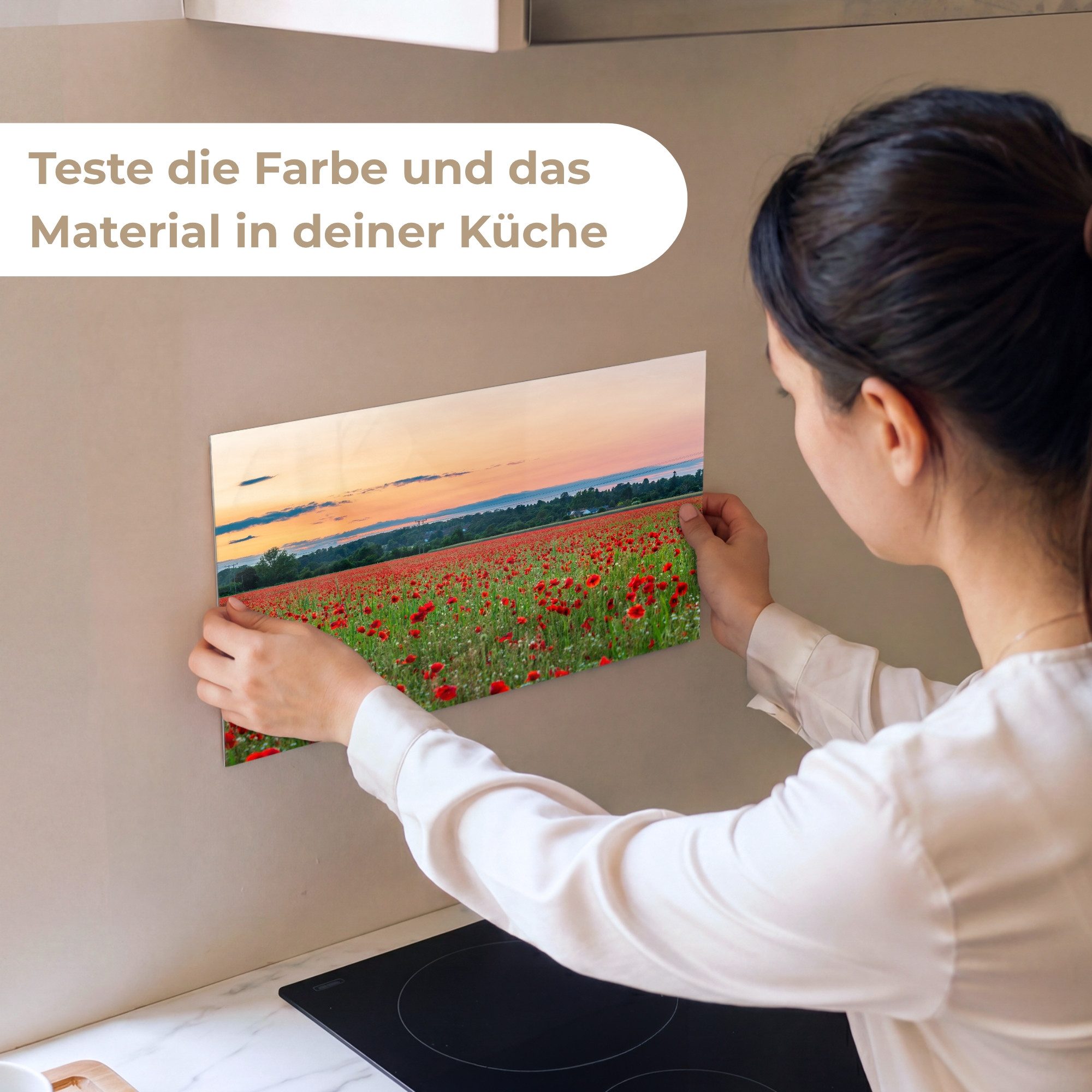 KitchenYeah Küchenrückwand Muster selbstklebend (keine Folie) Mohnblumen - Landschaft - Rot - Blu, (1-tlg), Spritzschutz, Küche, Rückwand, Küchenwand, Küchenfront, 30x20 cm