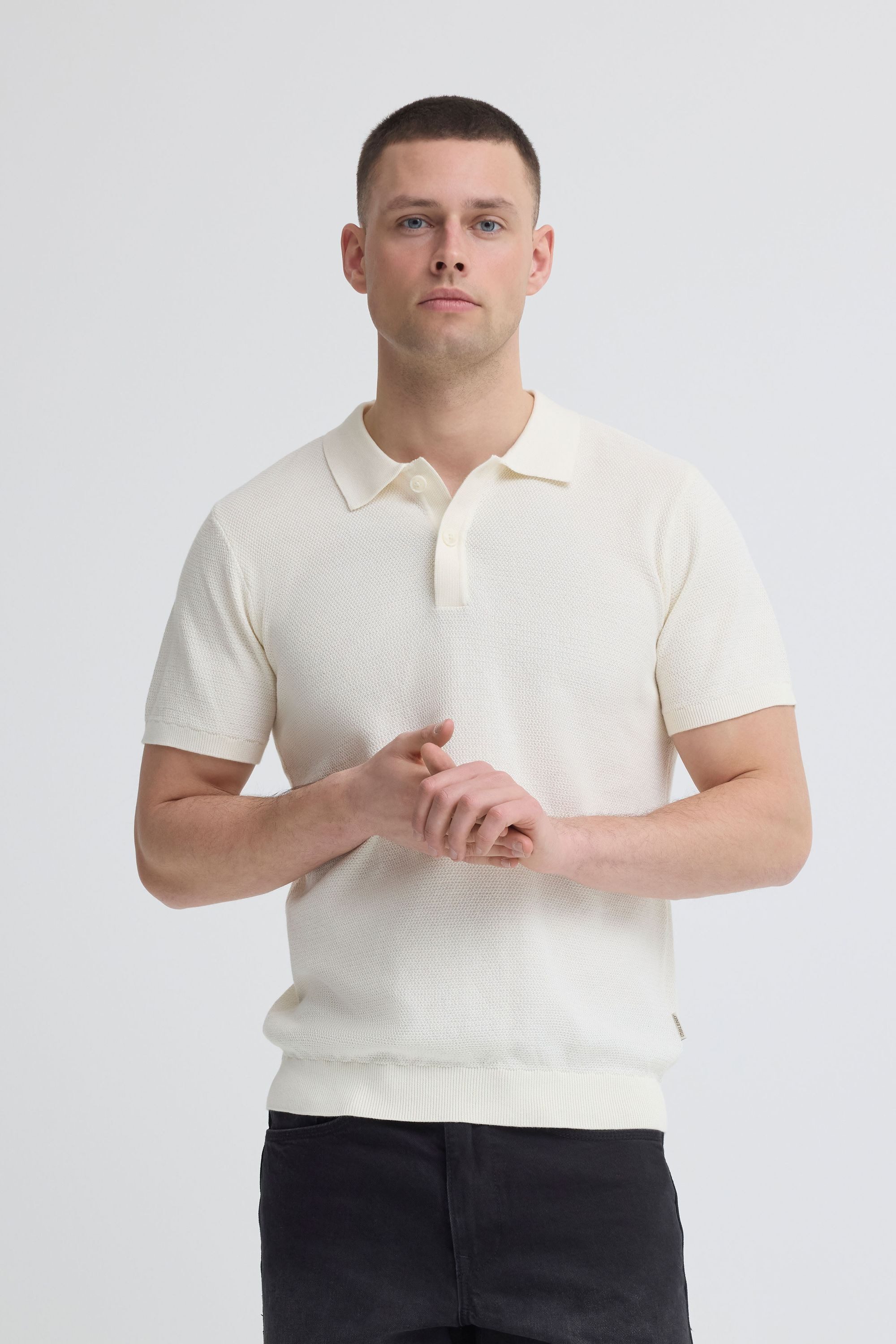 Blend Poloshirt BHGarry Knit (1-tlg) Modernes Feinstrick-Poloshirt mit kurzer Knopfleiste