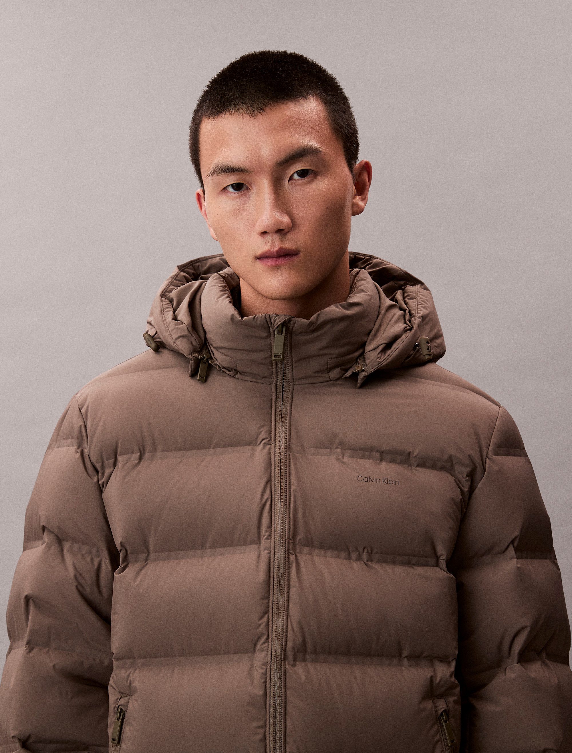 Calvin Klein Steppjacke LS QUILTED BONDED CHANNEL HD PUF Mit Rundhalsausschnitt, regular fit