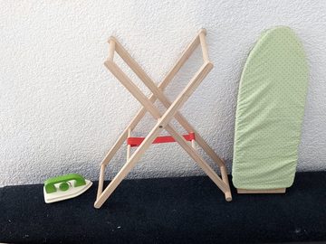ESTIA Holzspielwaren Kinder-Bügelbrett zusammenklappbar mit Bügeleisen aus Holz, Hergestellt aus Hartholz ohne Verwendung von Plastik