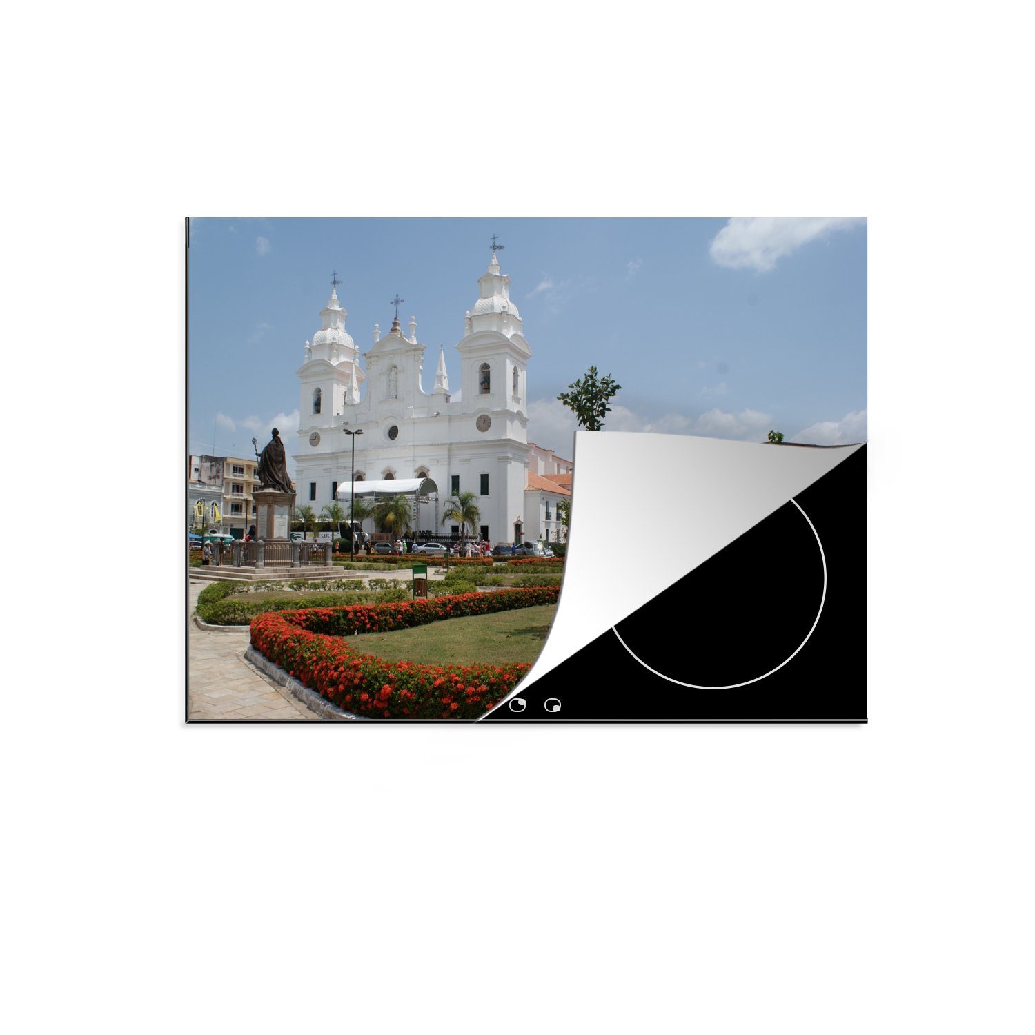 MuchoWow Herdblende-/Abdeckplatte Brasilianische Kathedrale von Belém in Südamerika, Vinyl, (1 tlg), 70x52 cm, Mobile Arbeitsfläche nutzbar, Ceranfeldabdeckung