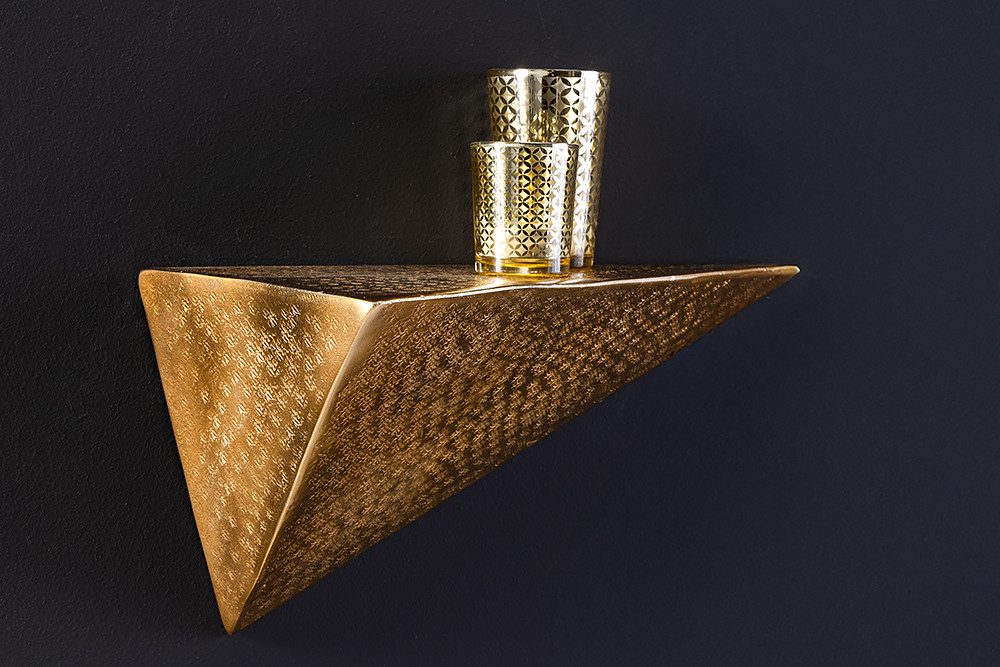 riess-ambiente Wandregal PYRAMID 40cm gold antik · Dekoregal aus Metall im Hammerschlag Design, Einzelartikel 1-tlg., handmade · Accessoire · Schweberegal