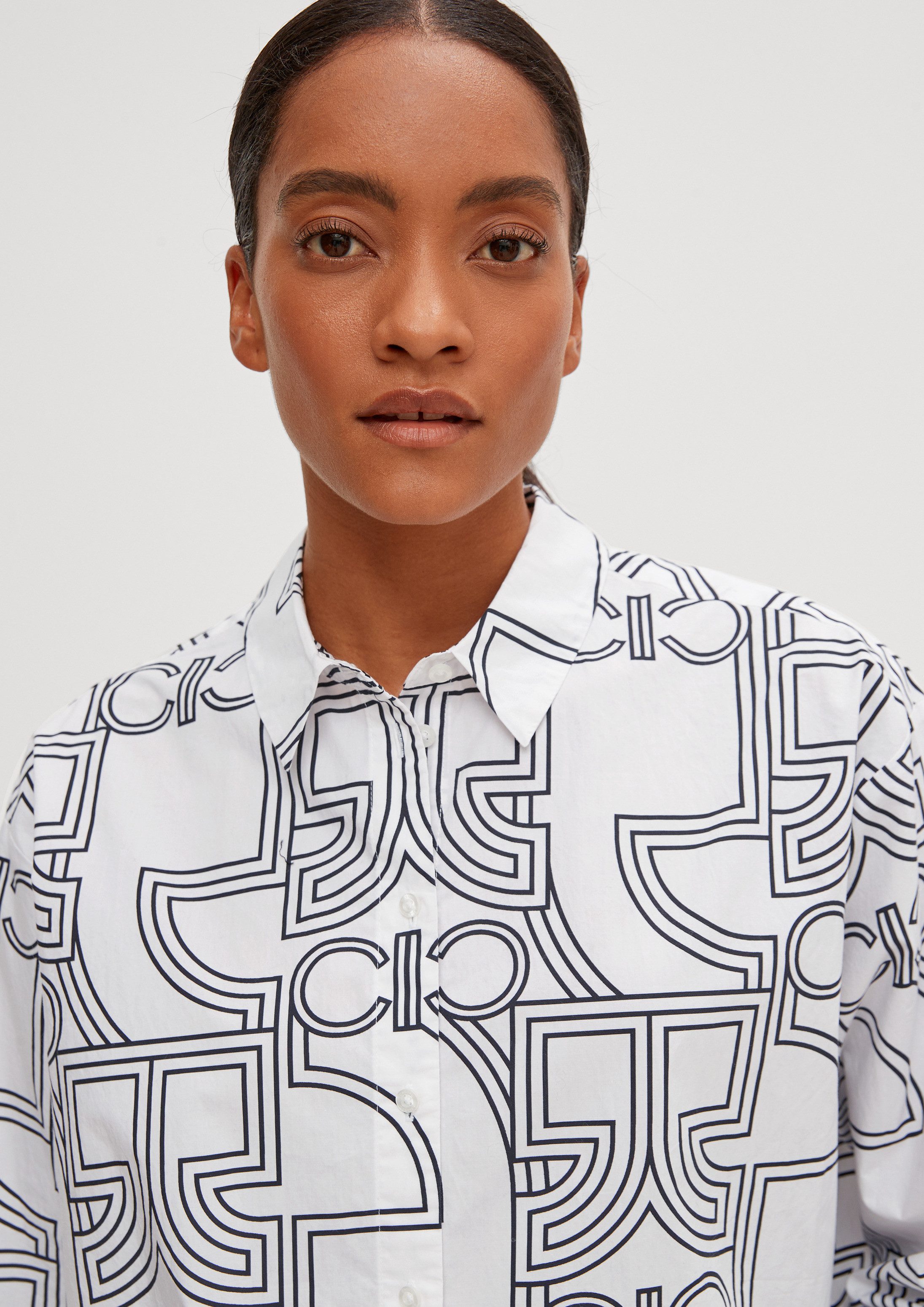 comma Langarmbluse Bluse Lockere Label-Bluse