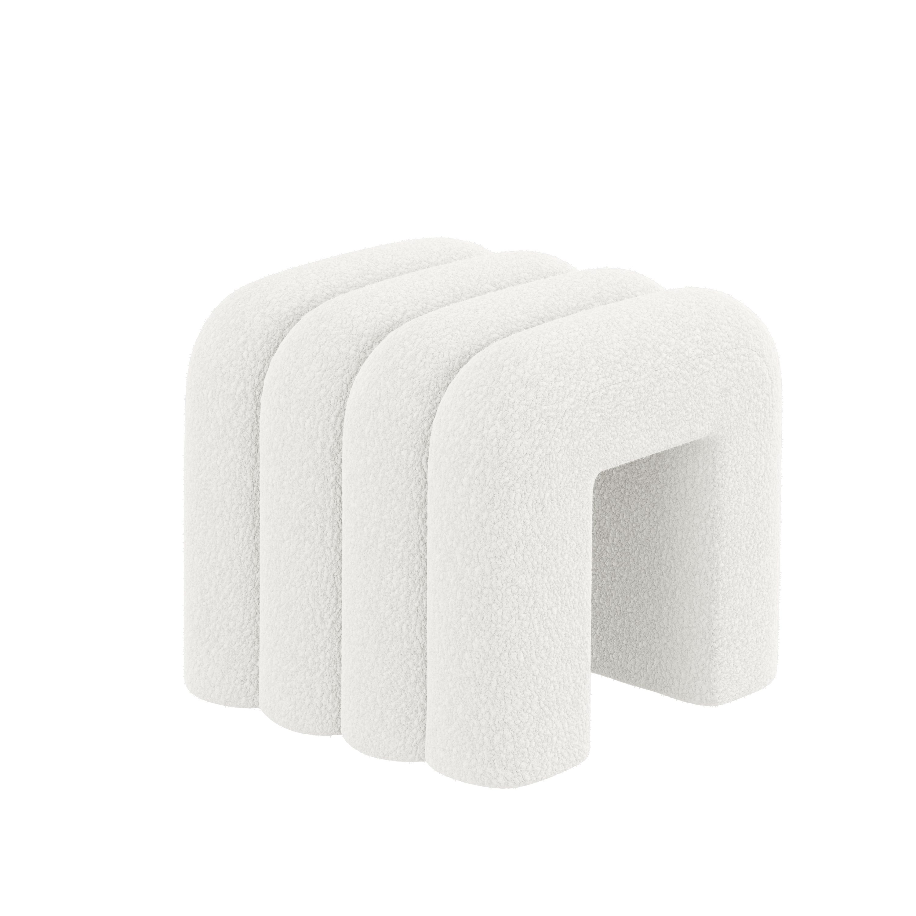 skølm Hocker Selitha in U-Form, Sitzhocker & Polsterbank, Teddy Bouclé Stoff (creme-weiß, geriffelter Hocker für Schminktisch), gepolstert & weicher Stoff, Beistellhocker als Fußablage nutzbar