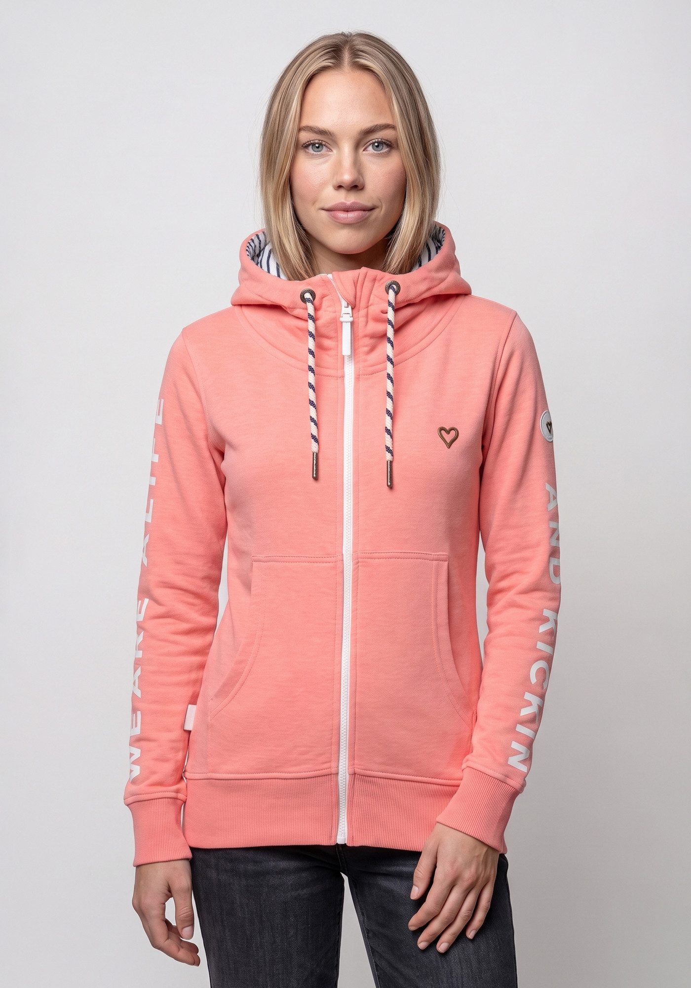 Alife & Kickin Sweatjacke JessyAK A leichte Kapuzensweatjackemit Logo-Schriftzug auf den Ärmeln