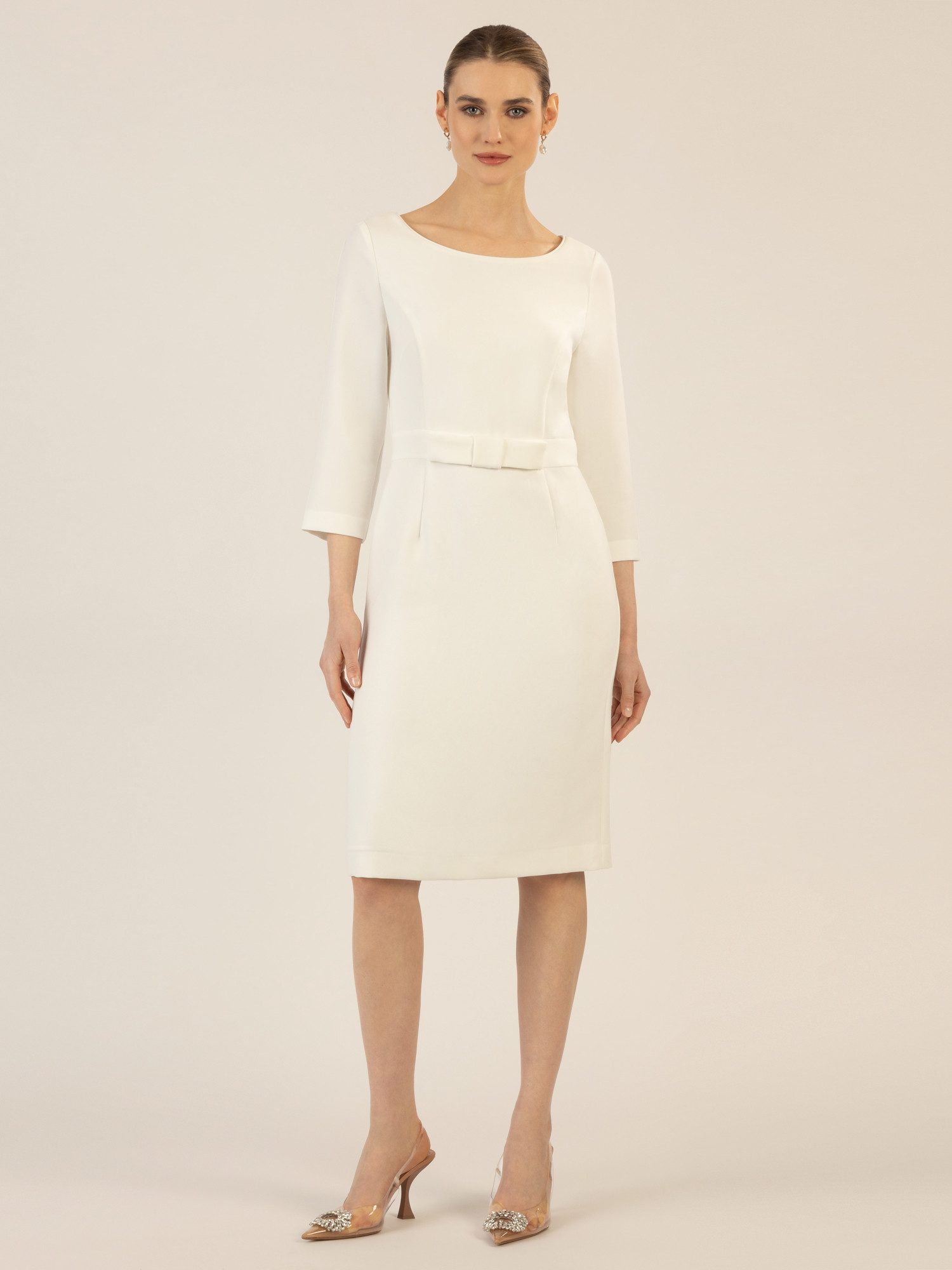 Apart Abendkleid aus einer leicht strukturierten Ware