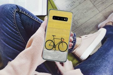 MuchoWow Handyhülle Ein Rennrad vor einem industriellen Hintergrund, Phone Case, Handyhülle Samsung Galaxy S10, Silikon, Schutzhülle