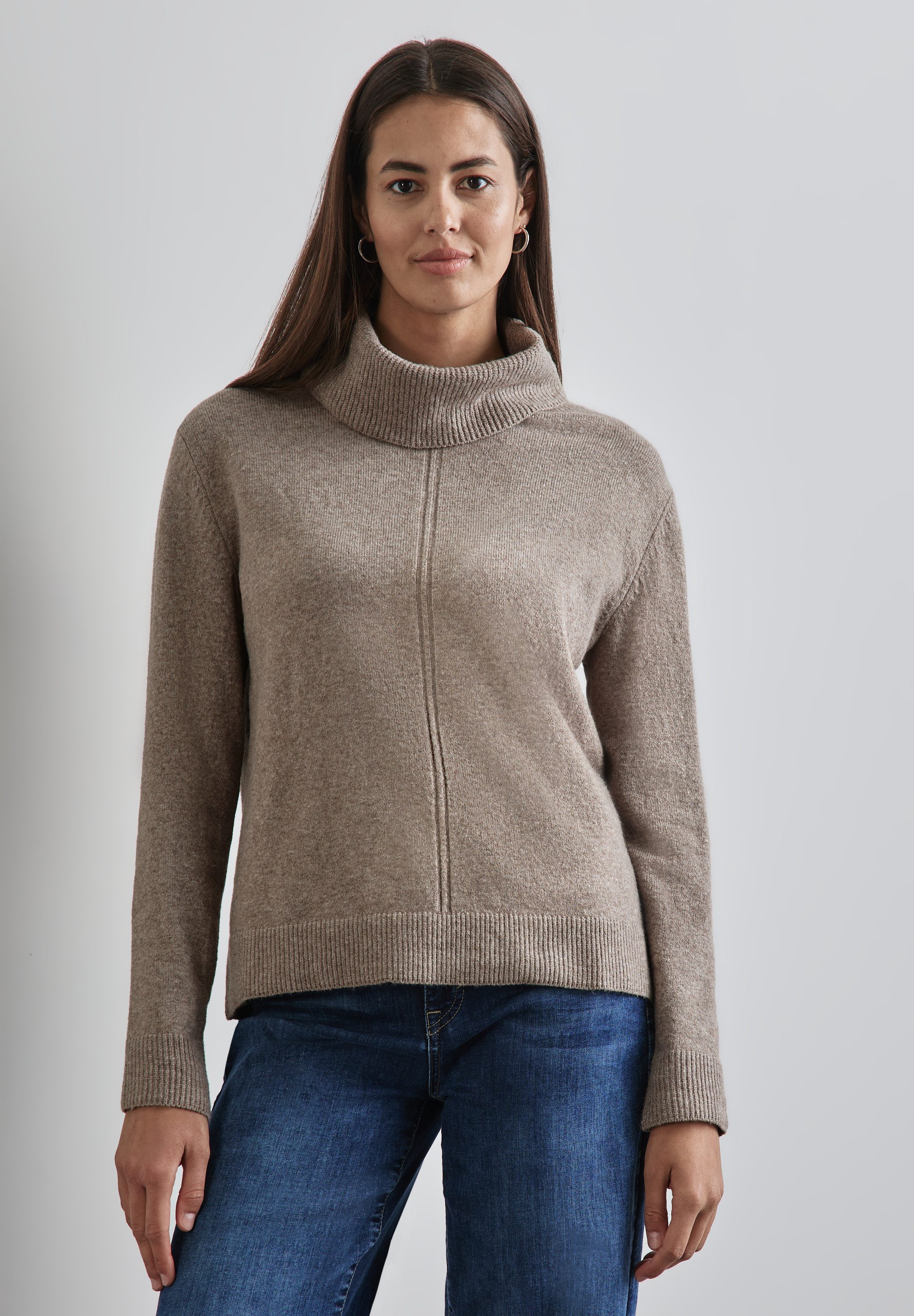Rollkragenpullover