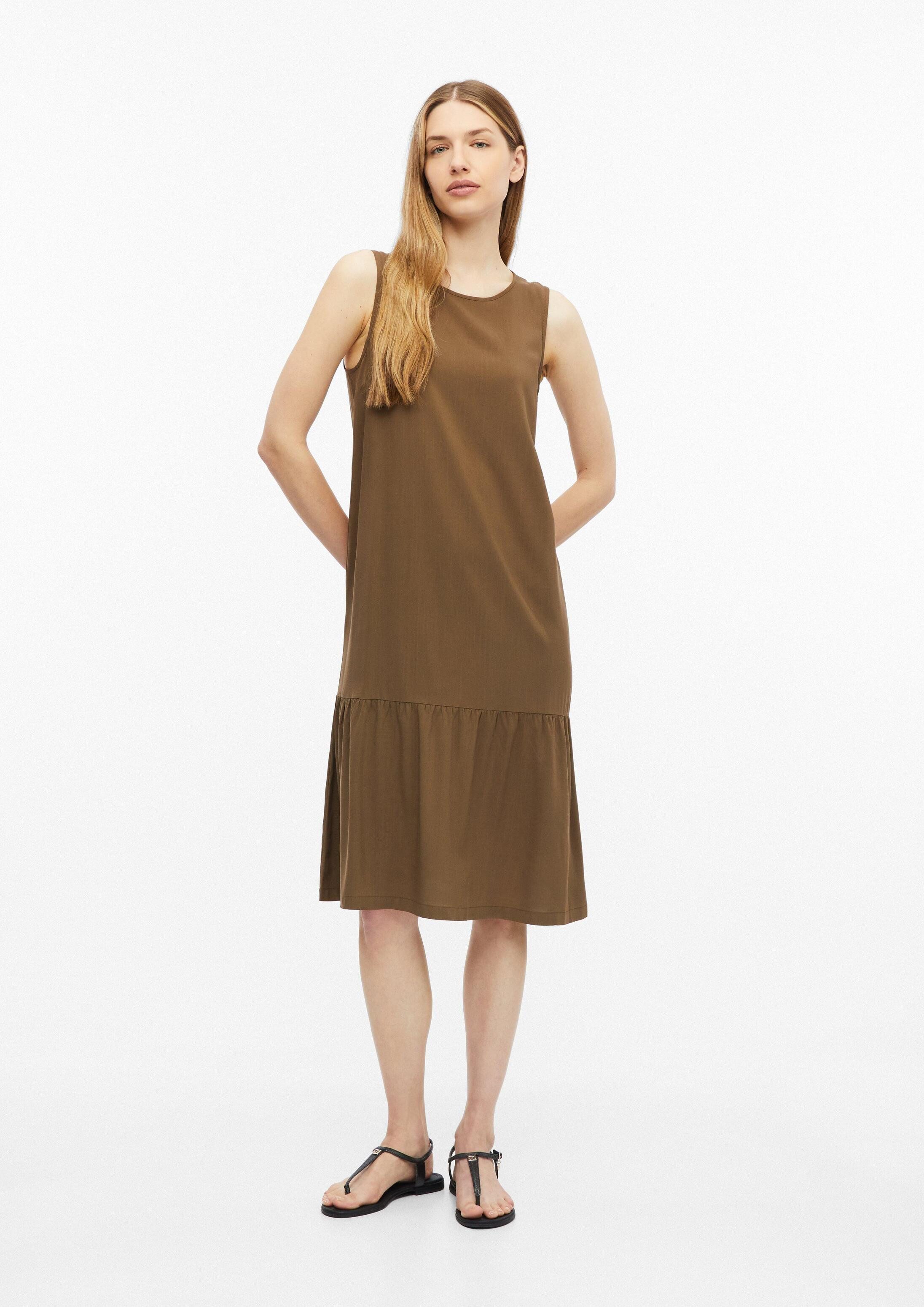 s.Oliver Midikleid Kleid Stufenkleid aus Viskose