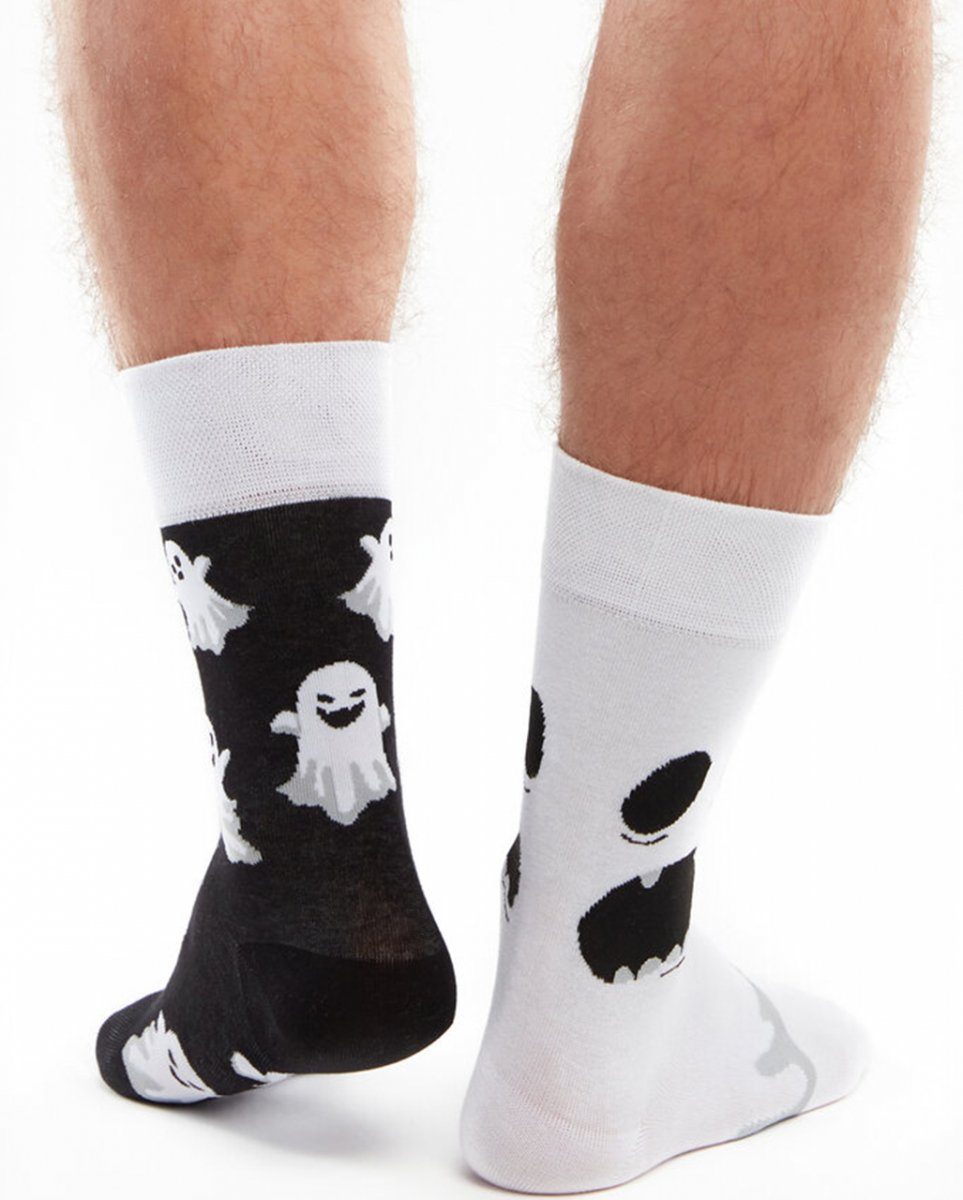 Horror-Shop Dekofigur Spooky Geister Geschenkidee Socken Halloween als