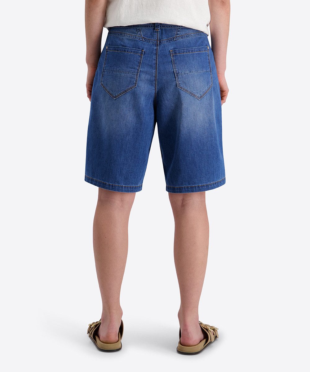 TIMEZONE Shorts