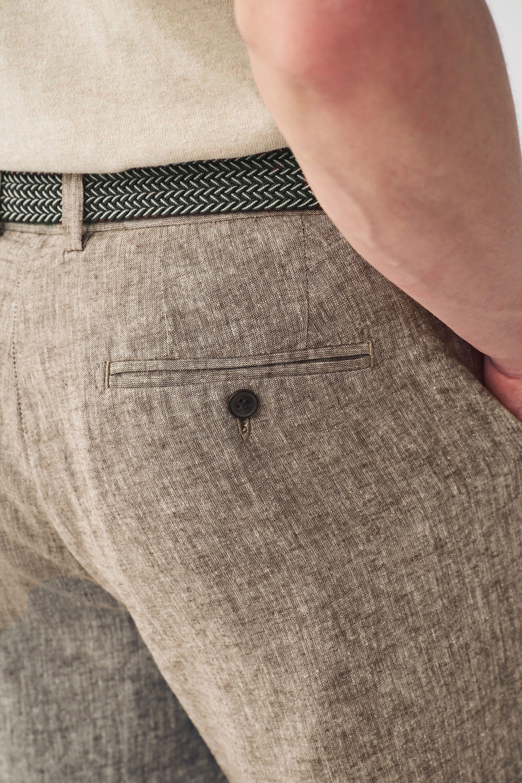 Next Chinoshorts Shorts aus Baumwolle und Leinen mit Gürtel (2-tlg)