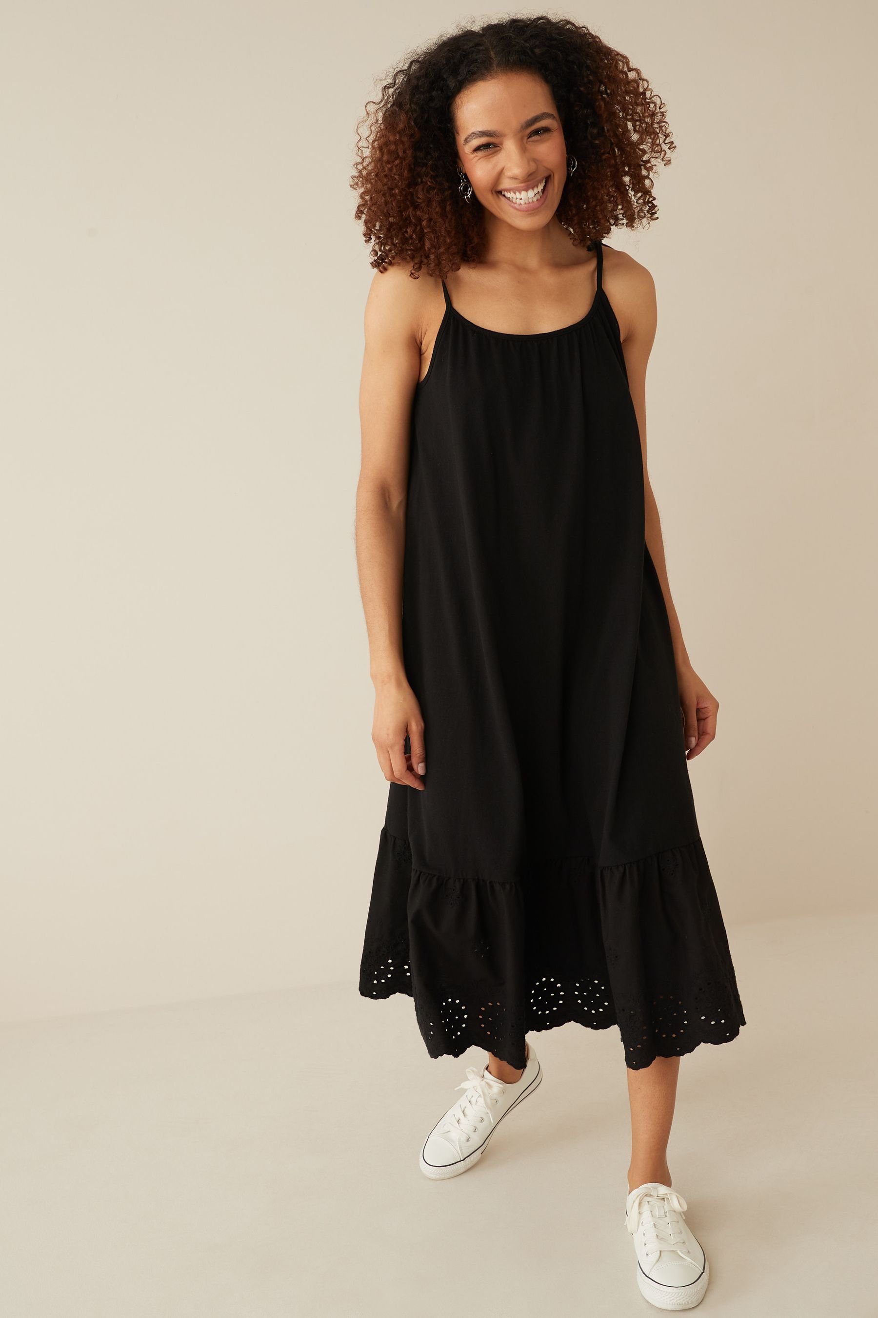 Next Sommerkleid »Kleid mit schmalen Trägern und Lochstickerei« (1-tlg)  online kaufen | OTTO