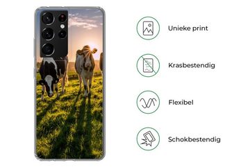 MuchoWow Handyhülle Kuh - Gras - Sonne, Phone Case, Handyhülle Samsung Galaxy S21 Ultra, Silikon, Schutzhülle