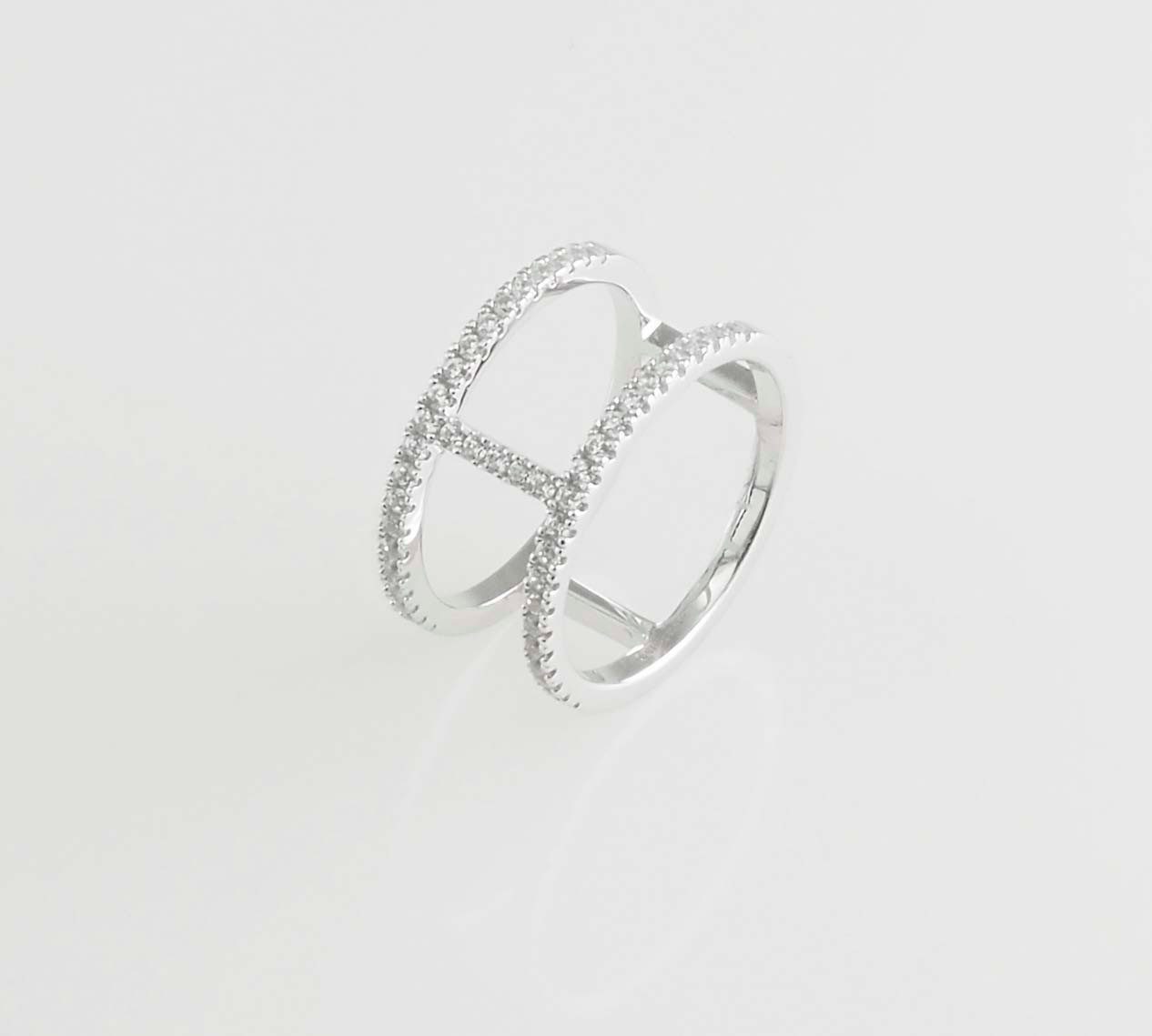 APM Monaco Fingerring