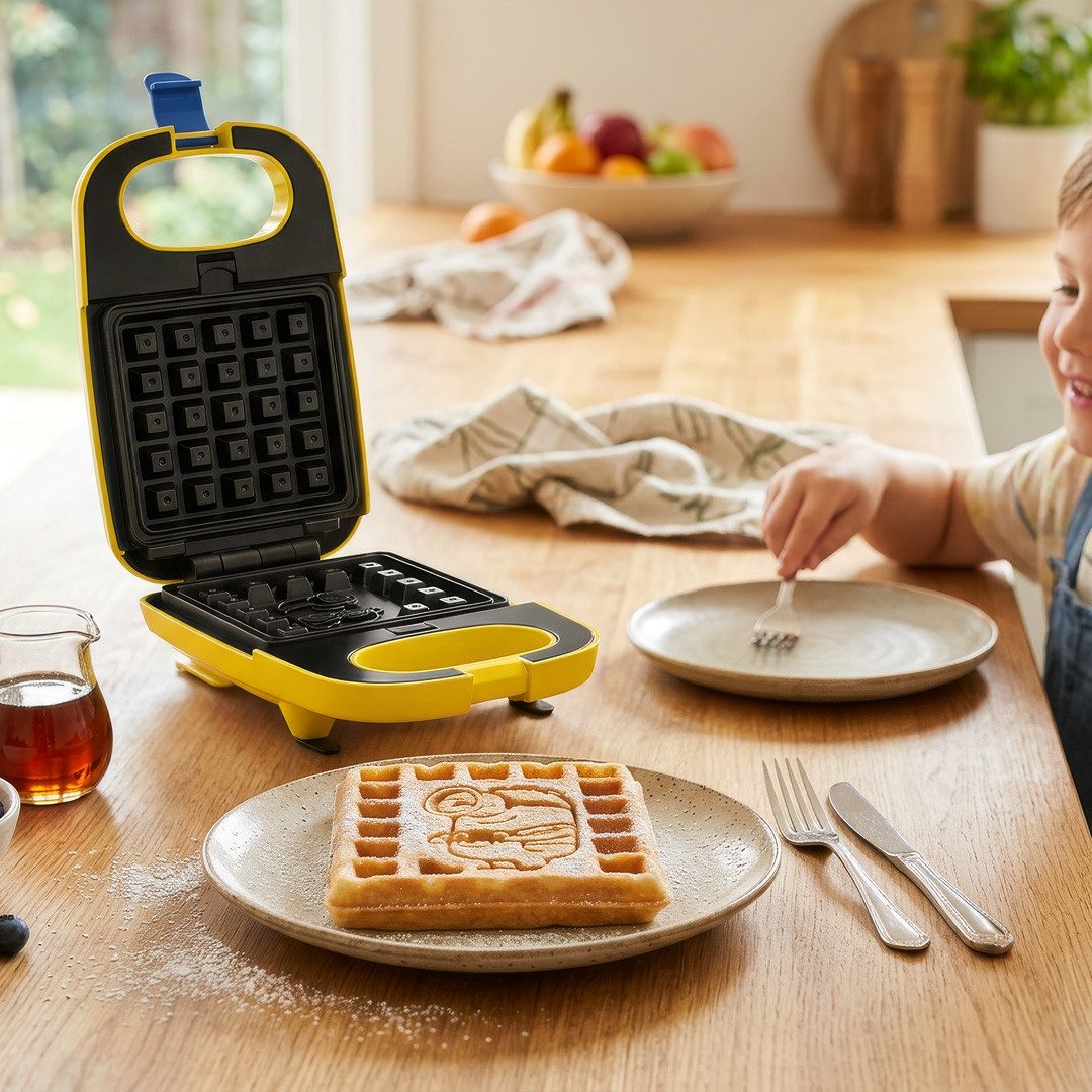 BerlingerHaus Waffeleisen Minions Waffel-Maker - 600 W, 600 W, Antihaft, abnehmbare Platten, Cool-Touch