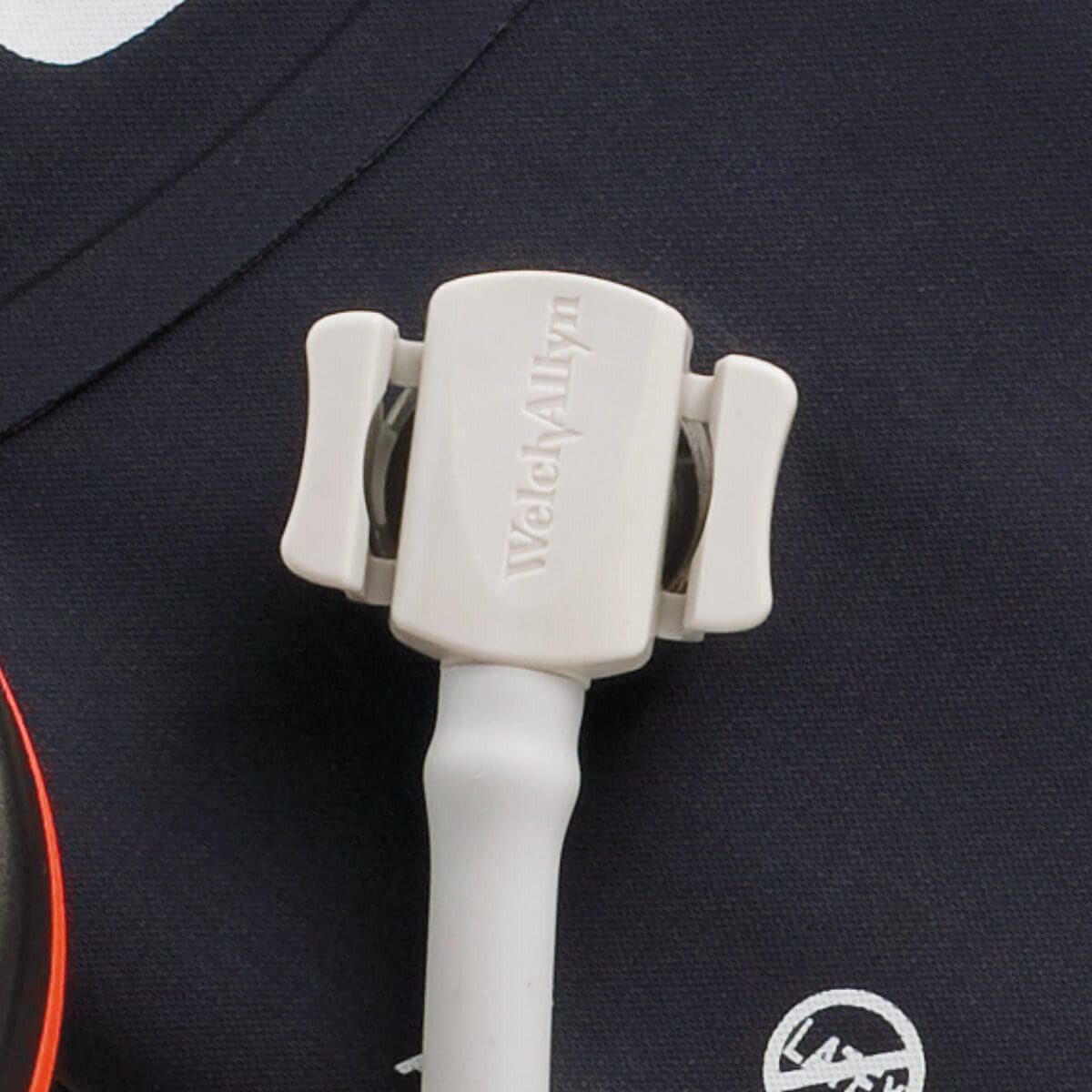 DocMed Oberarm-Blutdruckmessgerät ProBP 2000 digital mit 1-Schlauch FlexiPort-Manschette, Komplett-Set, einfache Anwendung, ideal für mobilen und stationären Einsatz
