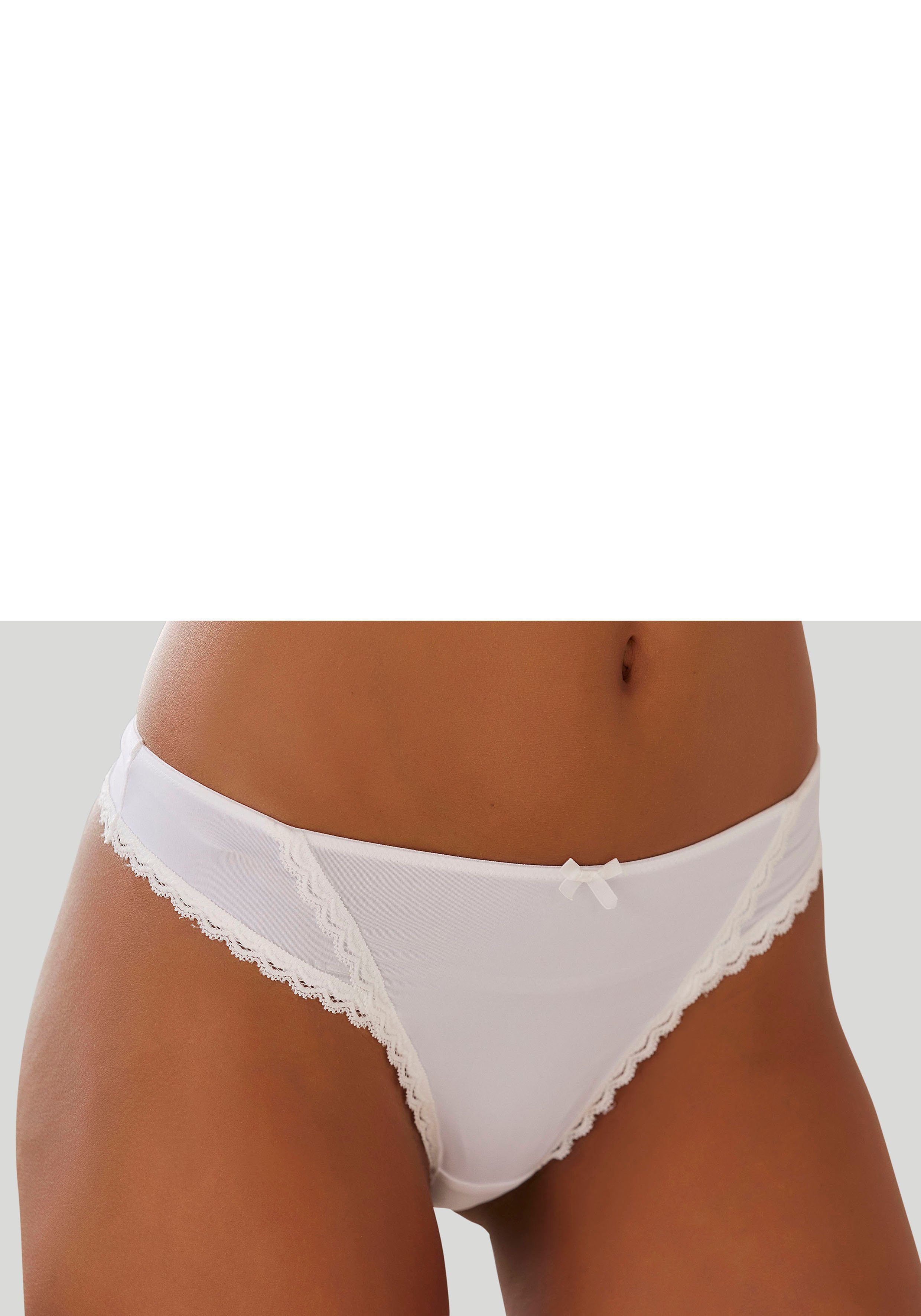 s.Oliver String Camille mit feiner Spitzenborte white