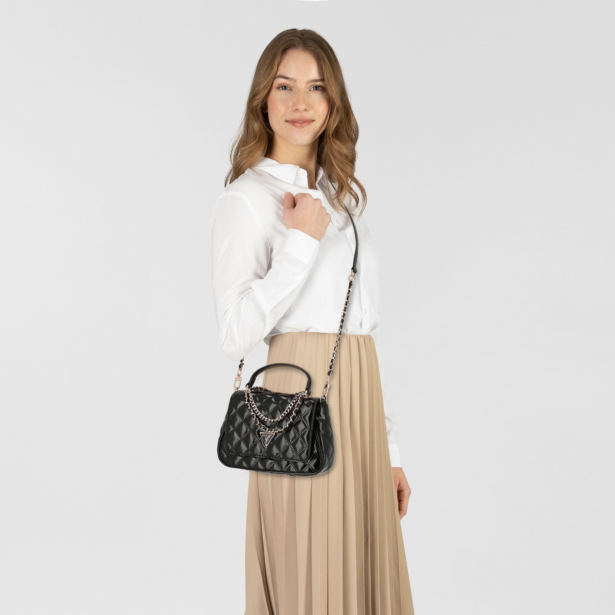 Guess Henkeltasche Giully II, Polyurethan günstig online kaufen