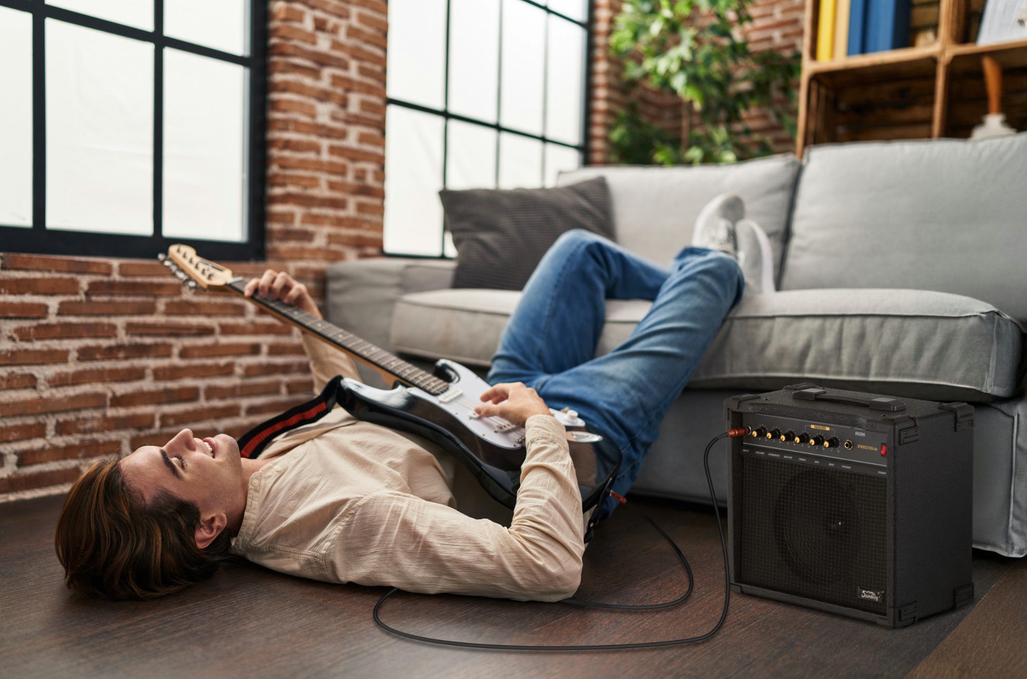 Soundking AK30A Gitarrenverstärker Verstärker (Anzahl Kanäle: 2 (Clean und Overdrive), 75 W, Gitarrencombo - 3-Band EQ: Bässe, Mitten, Höhen - Overdrive)