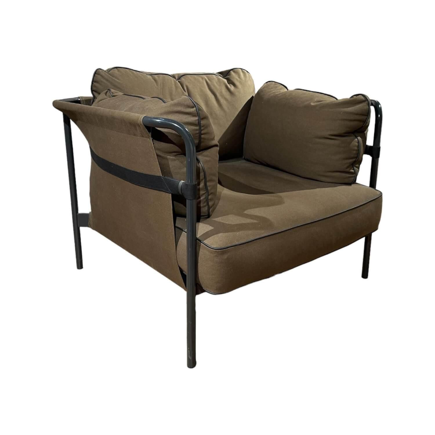 Hay Loungesessel Sessel Can Stoff Canvas Army Braun Gestell Stahl Pulverbeschichtet